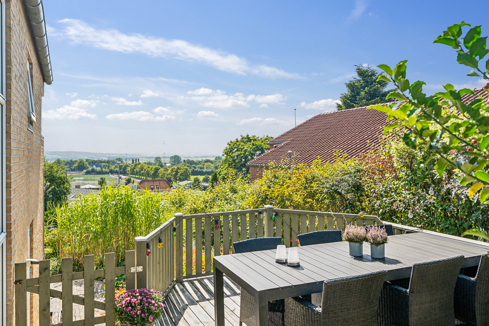 Fremhævet terrasse billede i fuldskærmstilstand. Billede af Drejervej 22, 8920 Randers NV