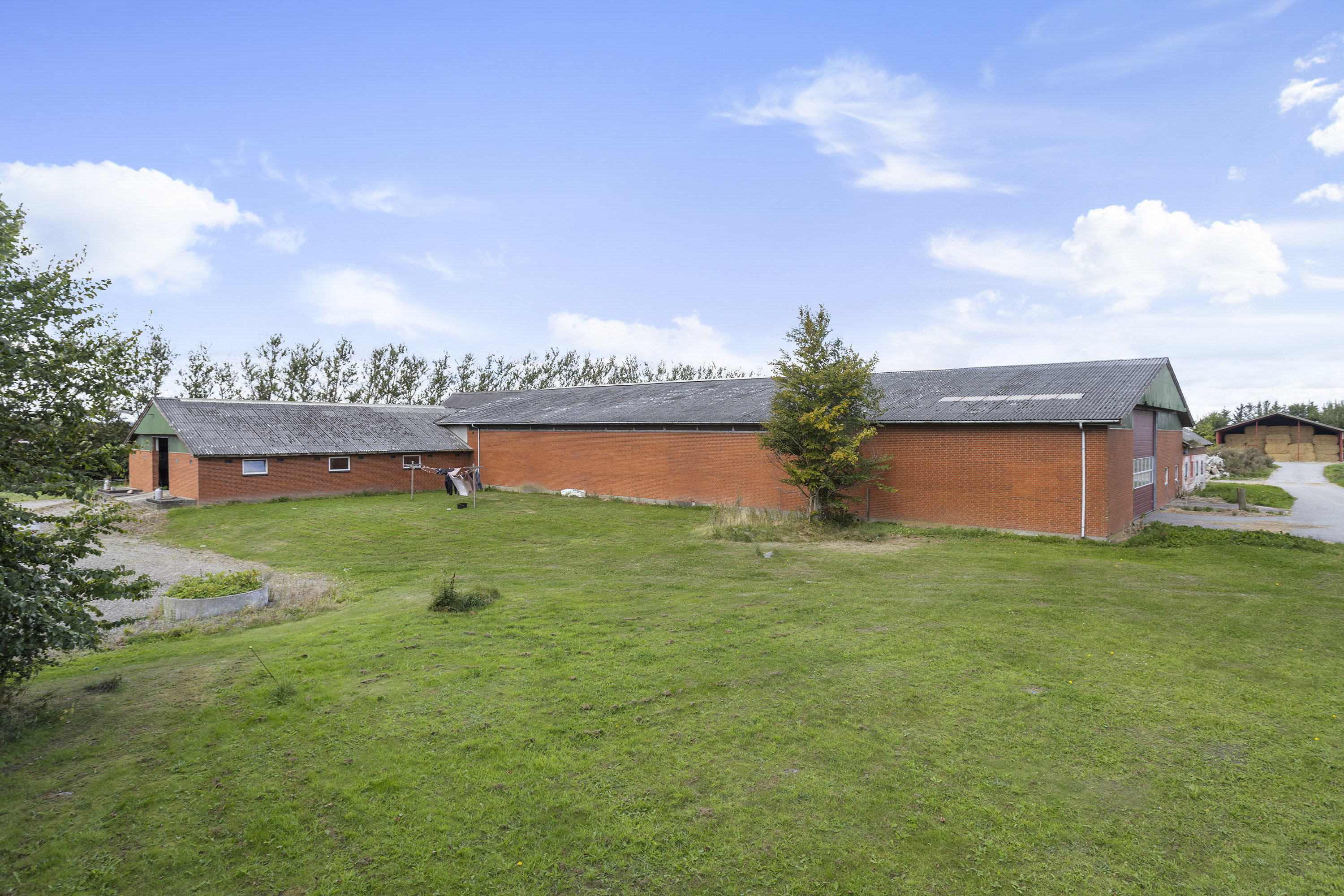 Fremhævet ejendommen billede i fuldskærmstilstand. Billede af Fjembevej 17, 9352 Dybvad