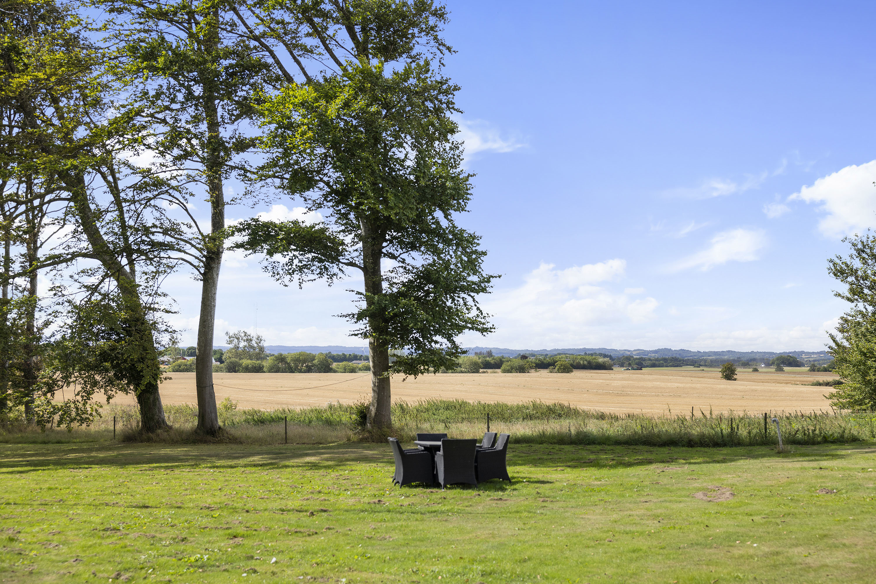 Fremhævet udsigt billede i fuldskærmstilstand. Billede af Fjembevej 17, 9352 Dybvad