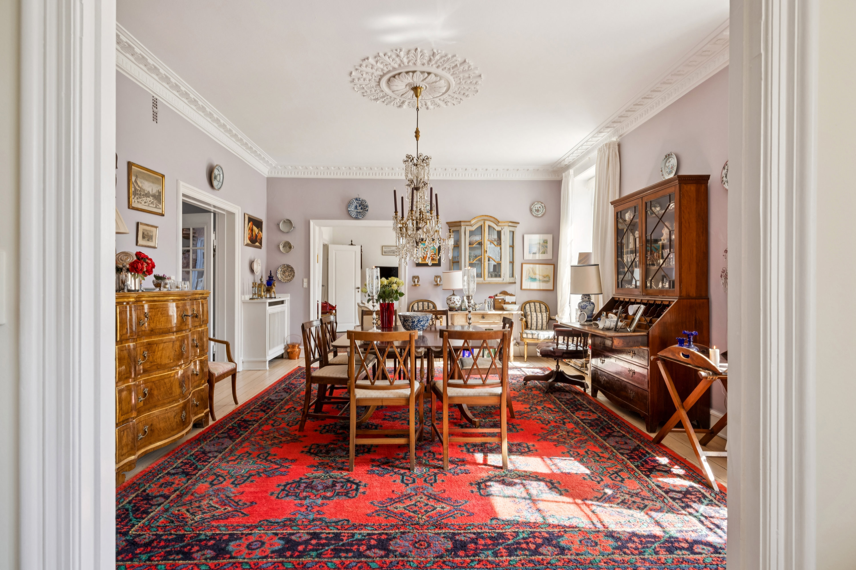 Fremhævet stue billede i fuldskærmstilstand. Billede af Peter Bangs Vej 78, 2. tv., 2000 Frederiksberg