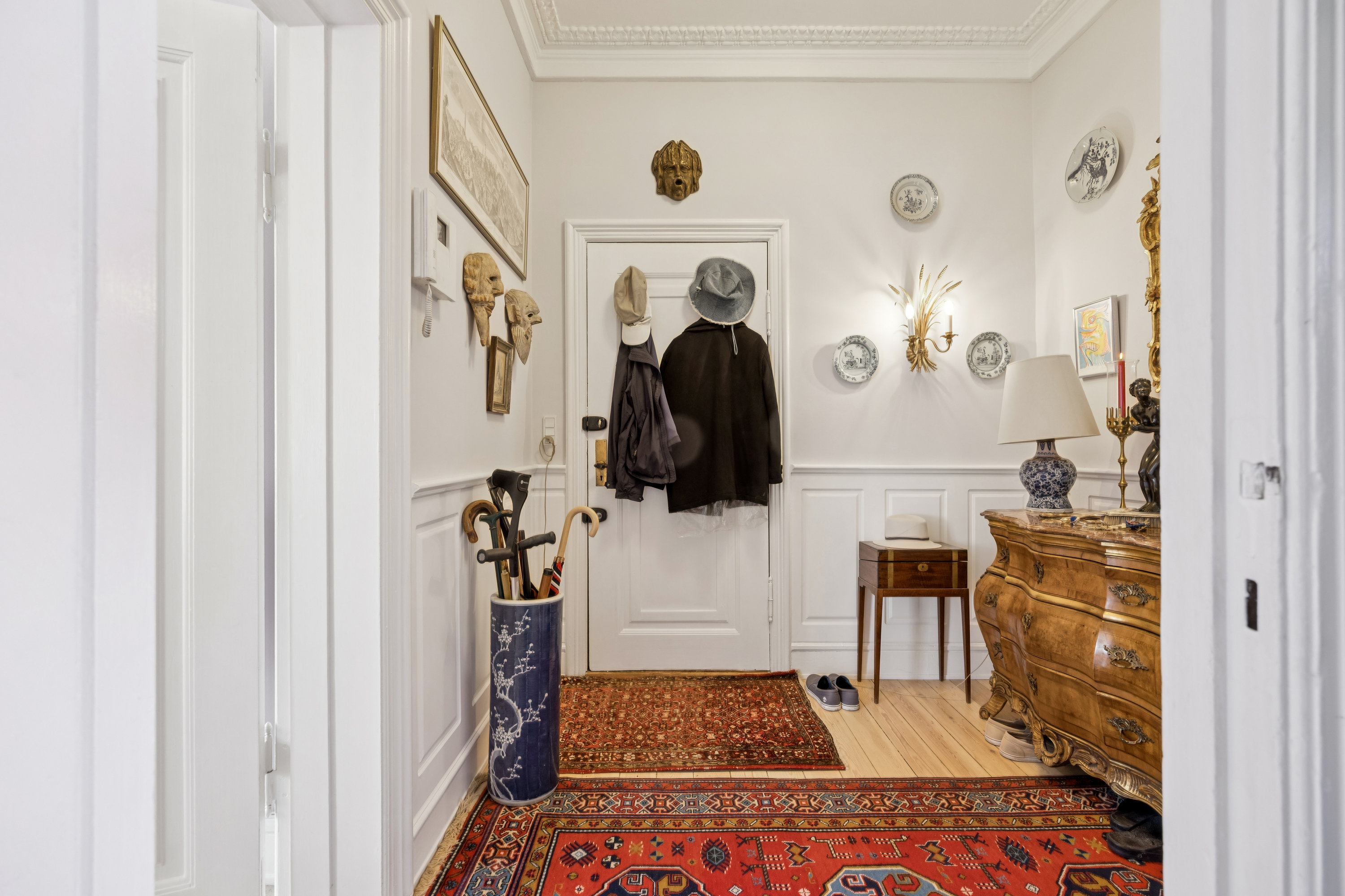 Miniaturebillede 1: entré. Billede af Peter Bangs Vej 78, 2. tv., 2000 Frederiksberg