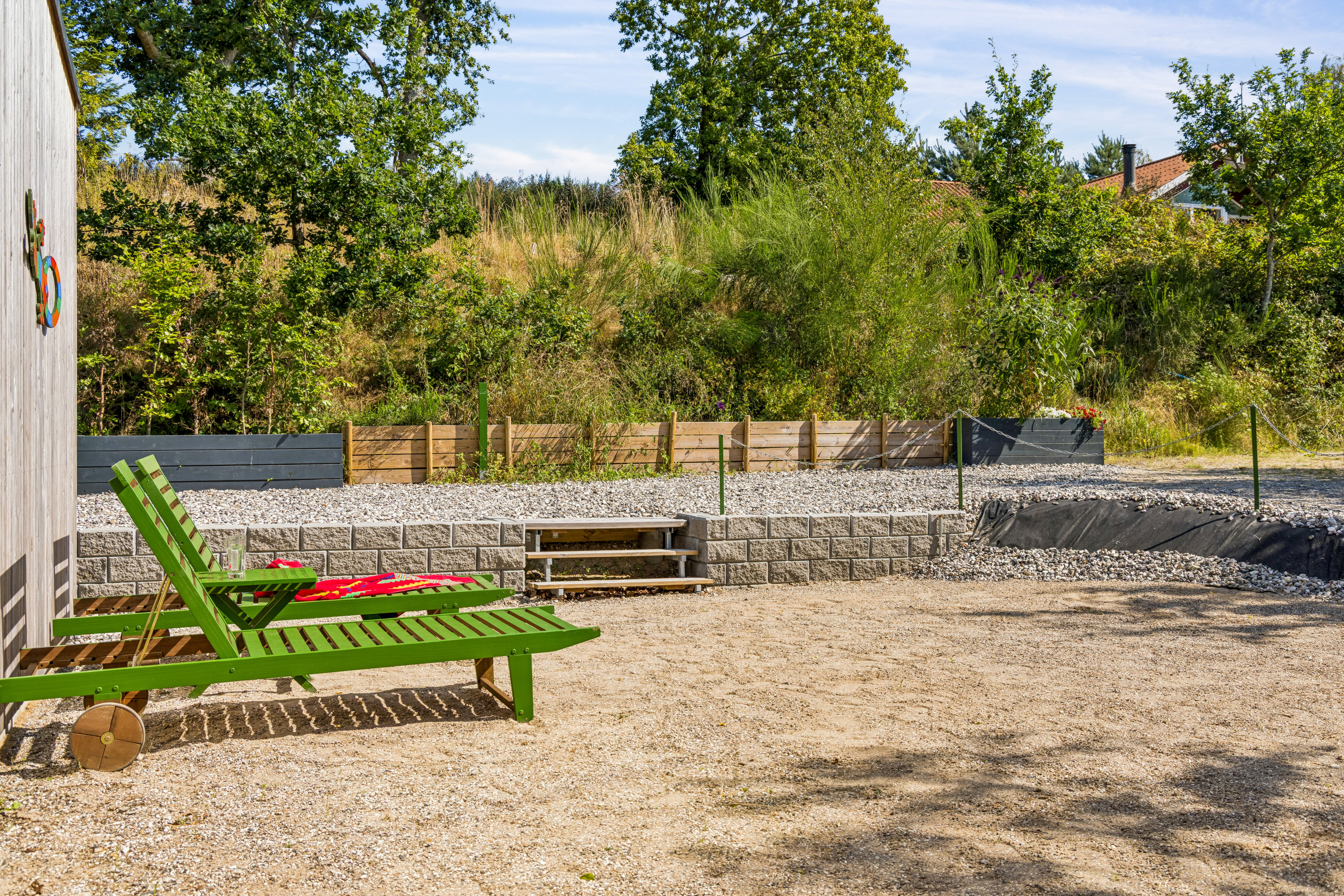 Fremhævet terrasse billede i fuldskærmstilstand. Billede af Fyrreskrænten 26, Dråby, 8400 Ebeltoft