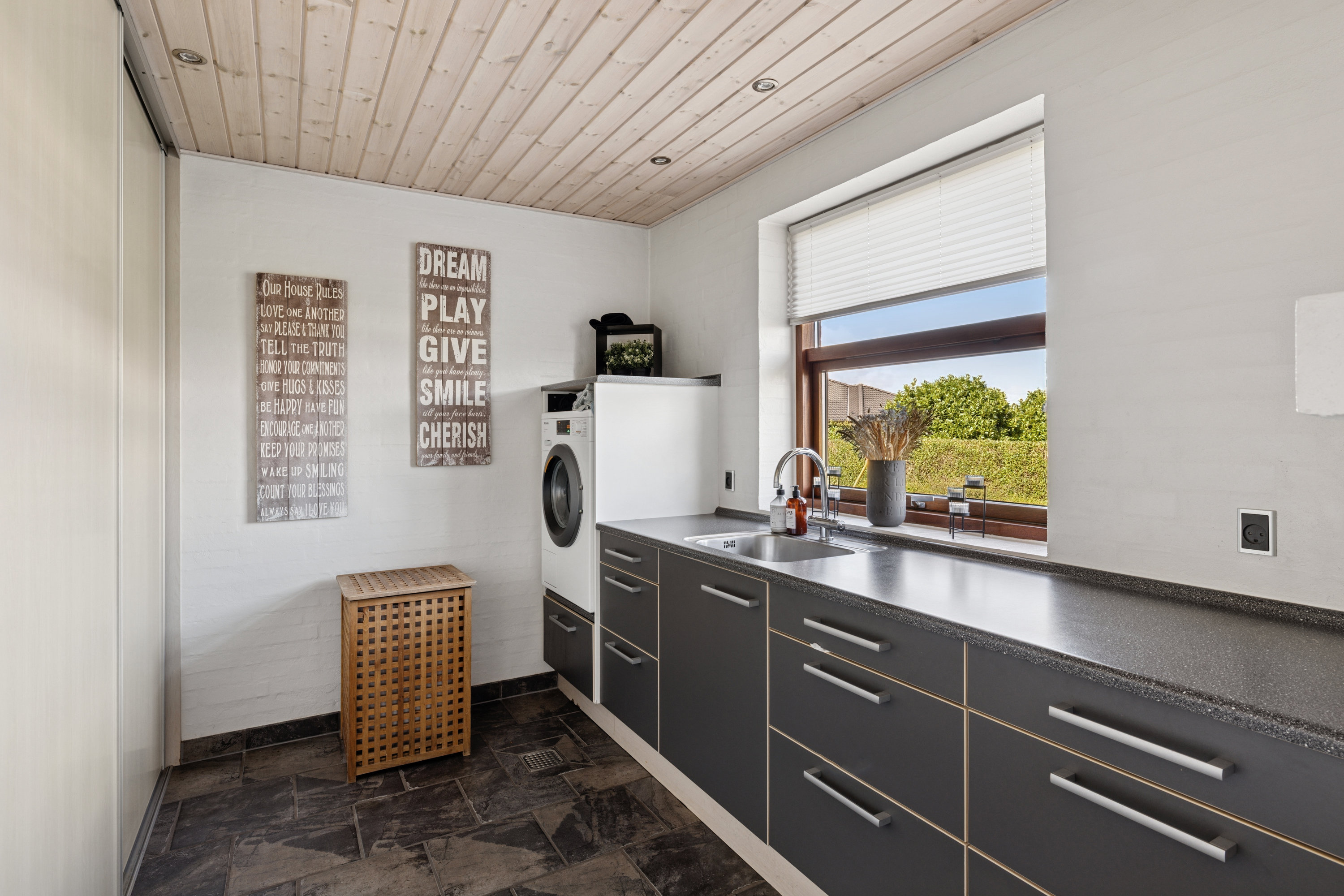 Fremhævet badeværelse billede i fuldskærmstilstand. Billede af Snerlevej 5, 7850 Stoholm Jyll