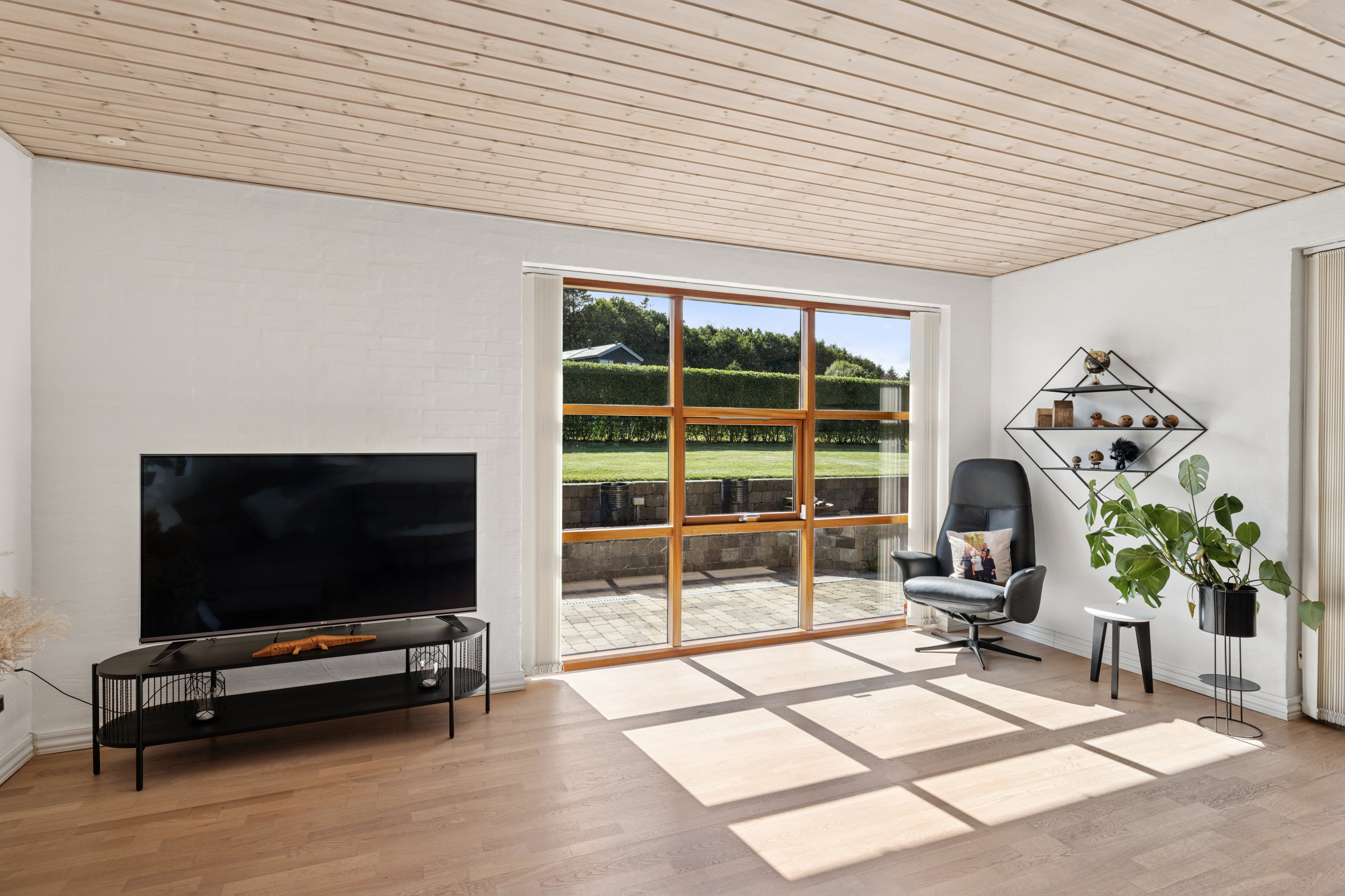 Fremhævet stue billede i fuldskærmstilstand. Billede af Snerlevej 5, 7850 Stoholm Jyll