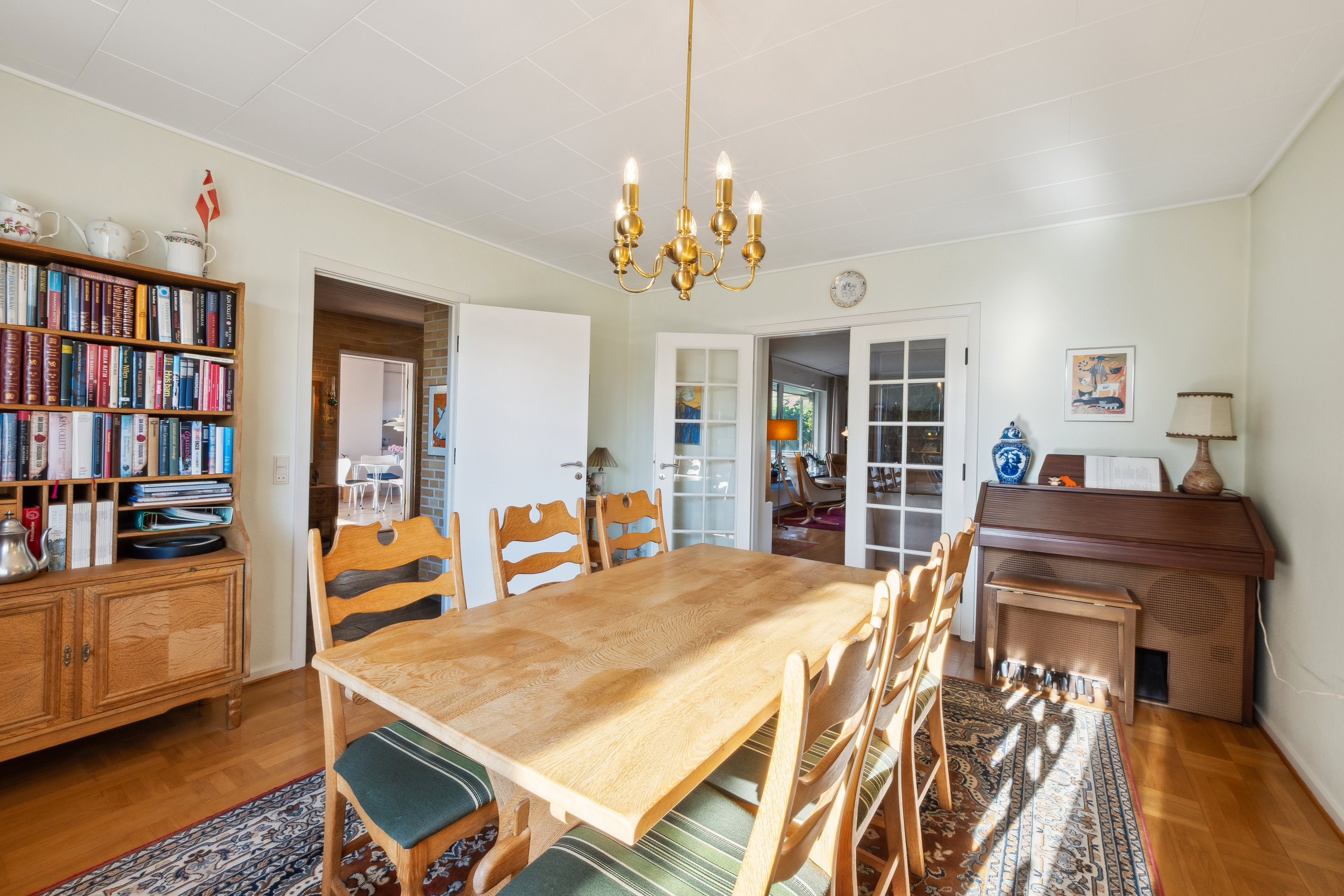 Fremhævet stue billede i fuldskærmstilstand. Billede af Bøgevænget 19, 7800 Skive