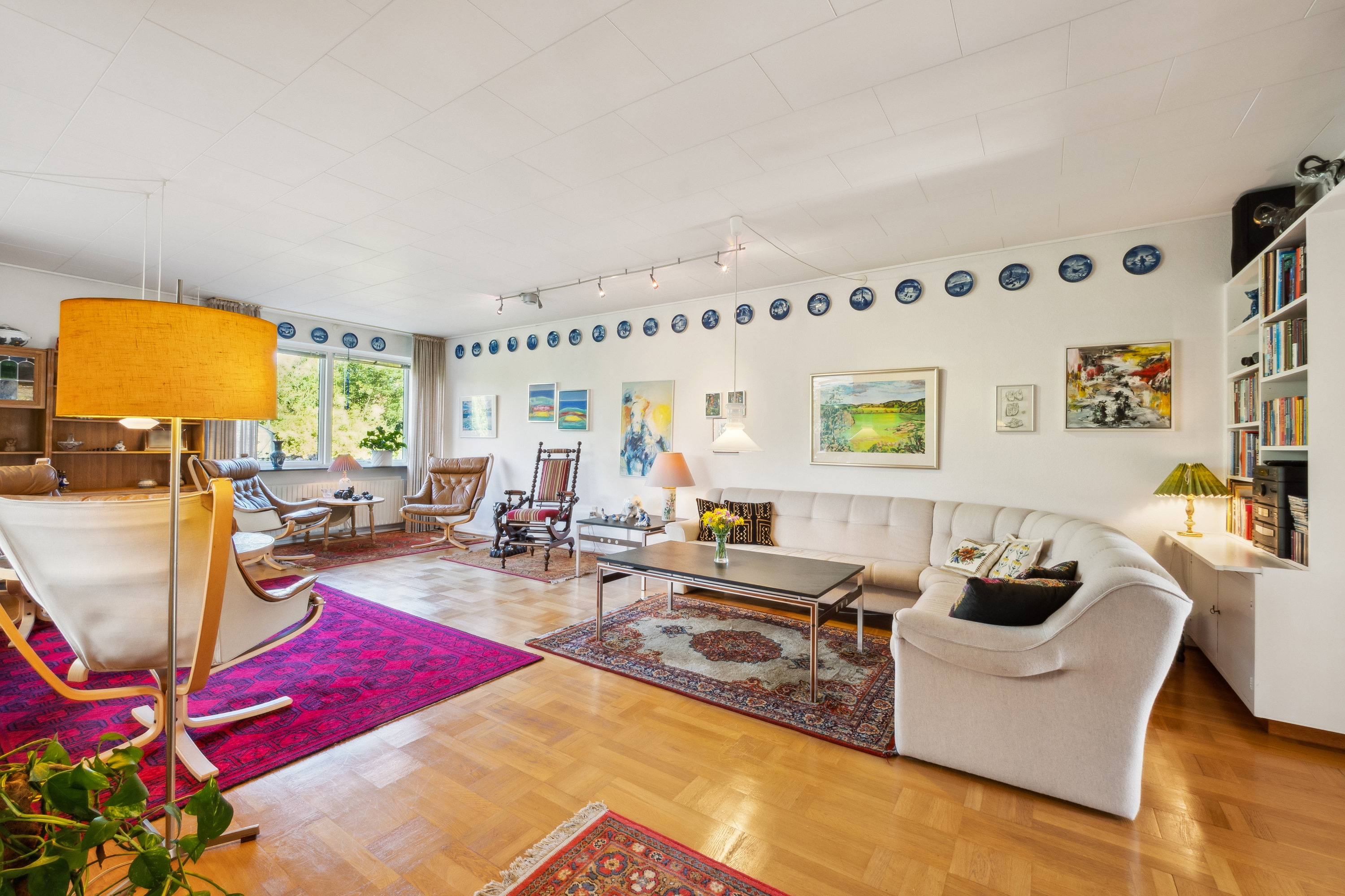 Fremhævet stue billede i fuldskærmstilstand. Billede af Bøgevænget 19, 7800 Skive