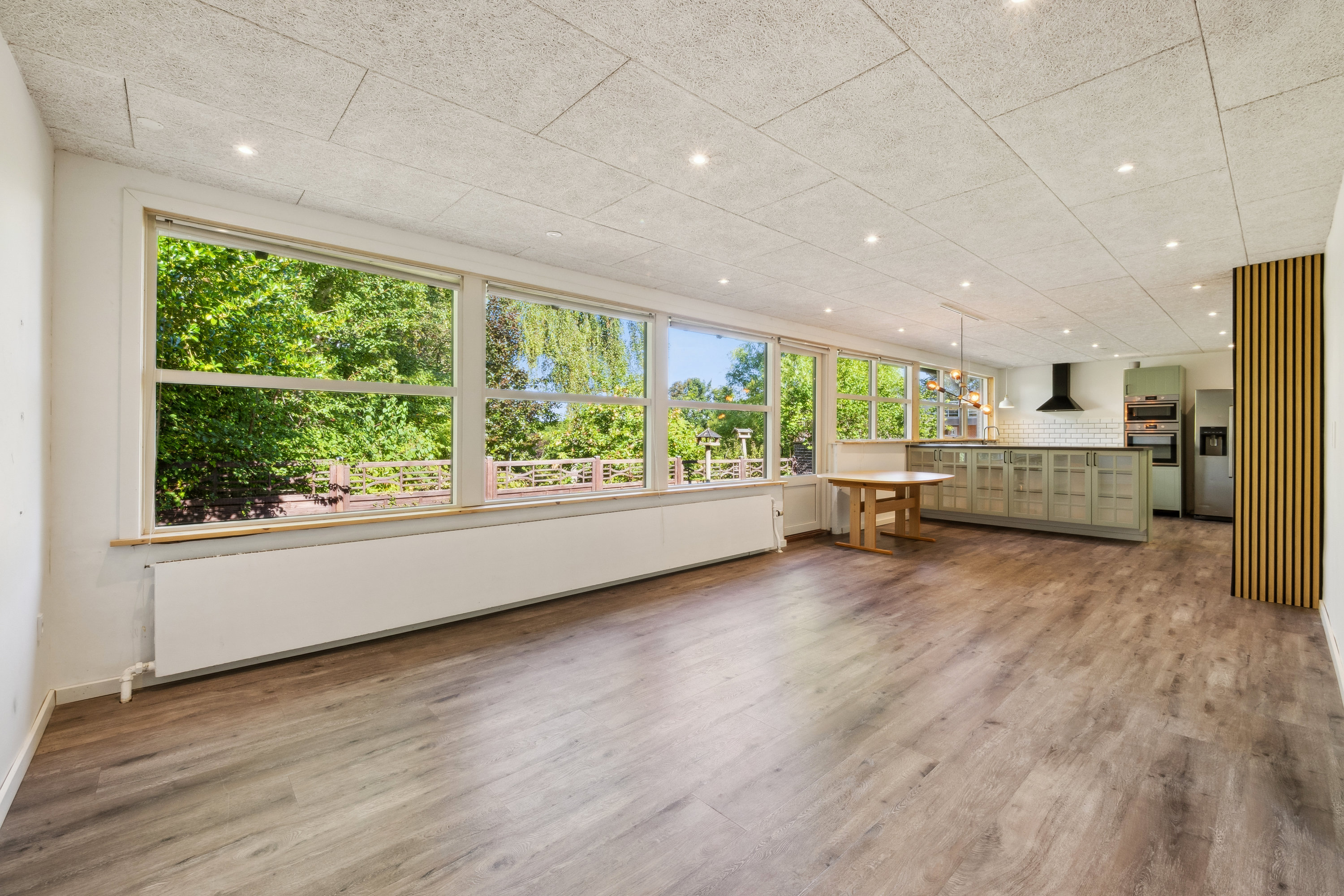 Fremhævet køkken  billede i fuldskærmstilstand. Billede af Birkebakken 4, Glyngøre, 7870 Roslev