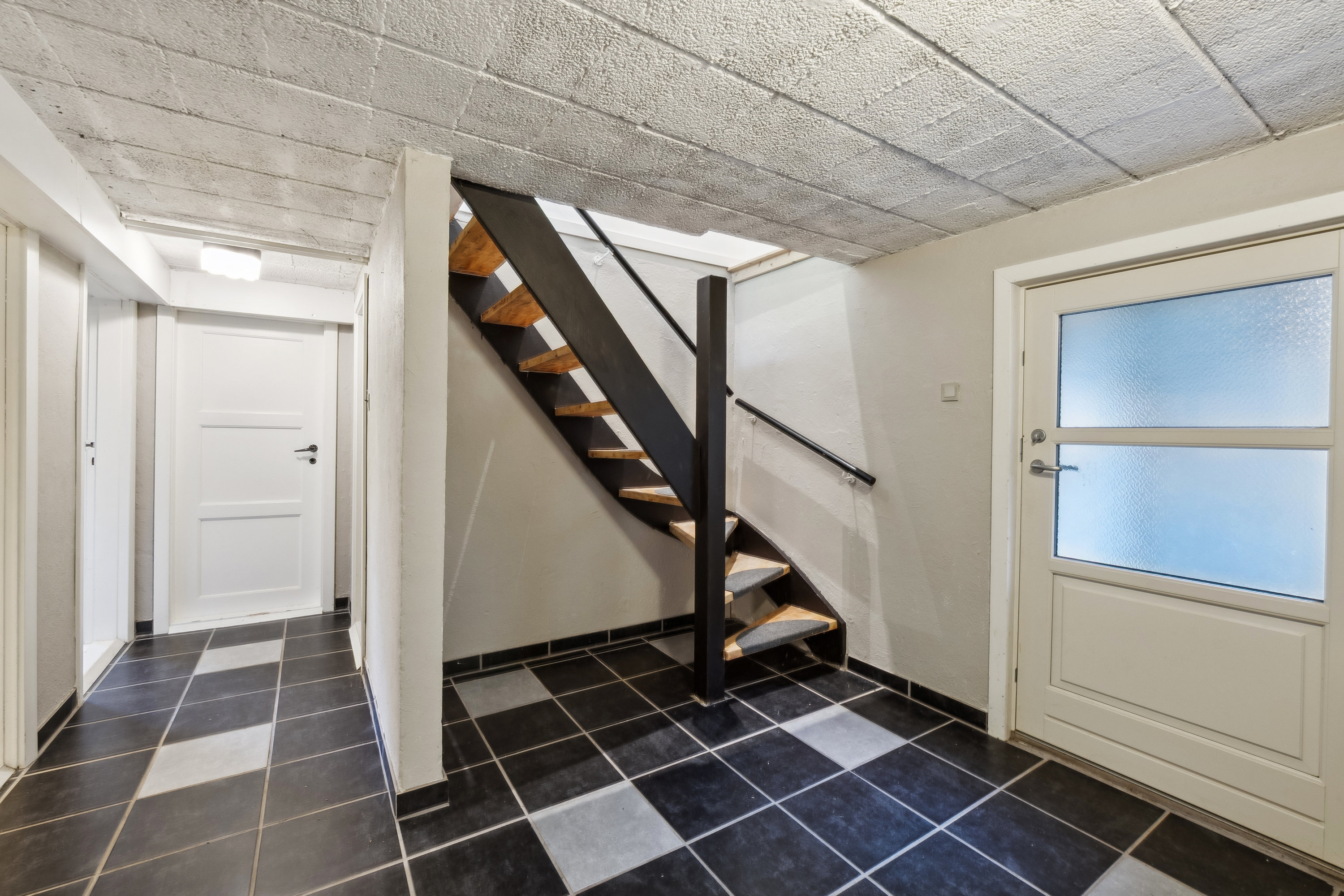 Fremhævet gang billede i fuldskærmstilstand. Billede af Birkebakken 4, Glyngøre, 7870 Roslev