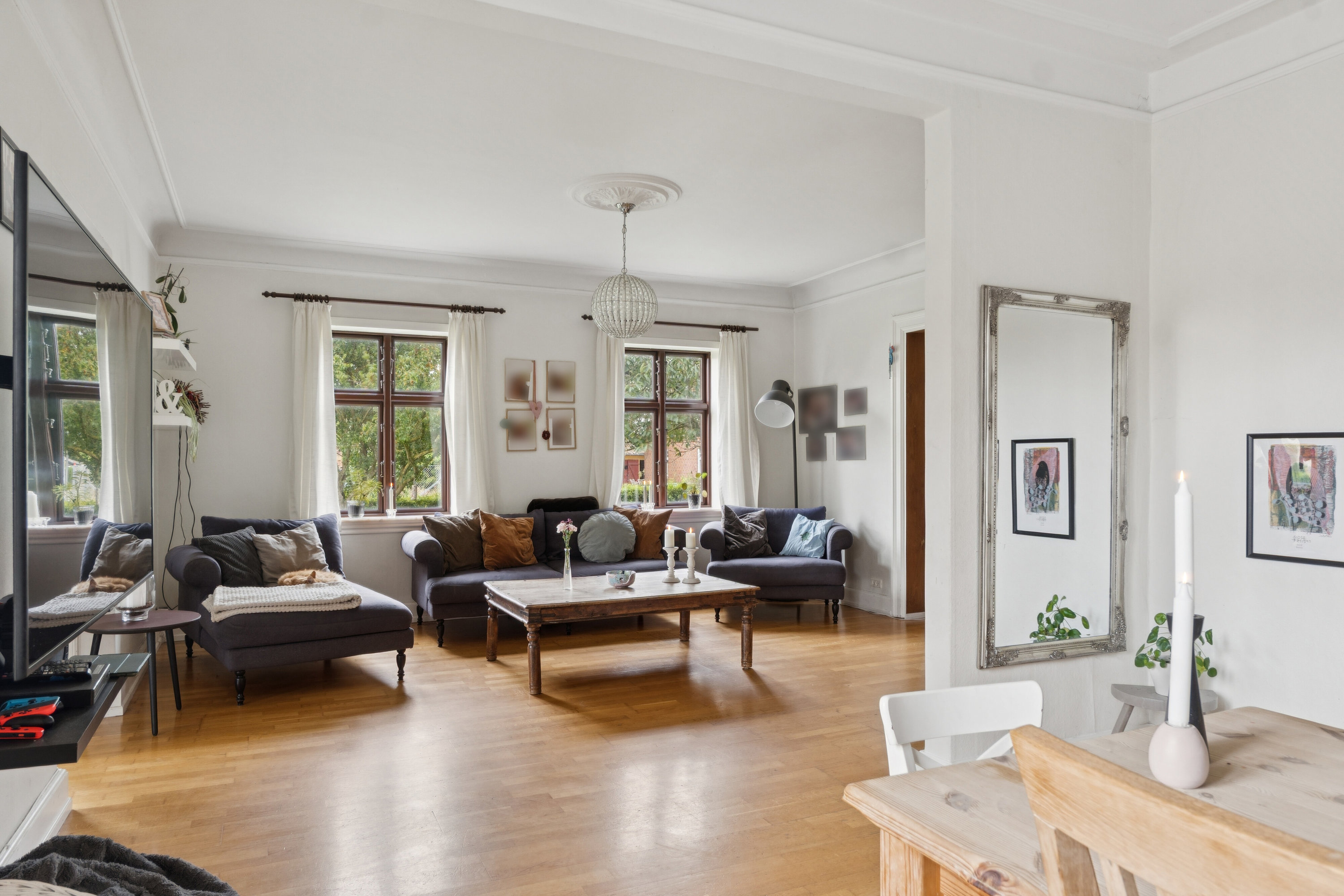 Fremhævet stue billede i fuldskærmstilstand. Billede af Jungshovedvej 49, 4720 Præstø