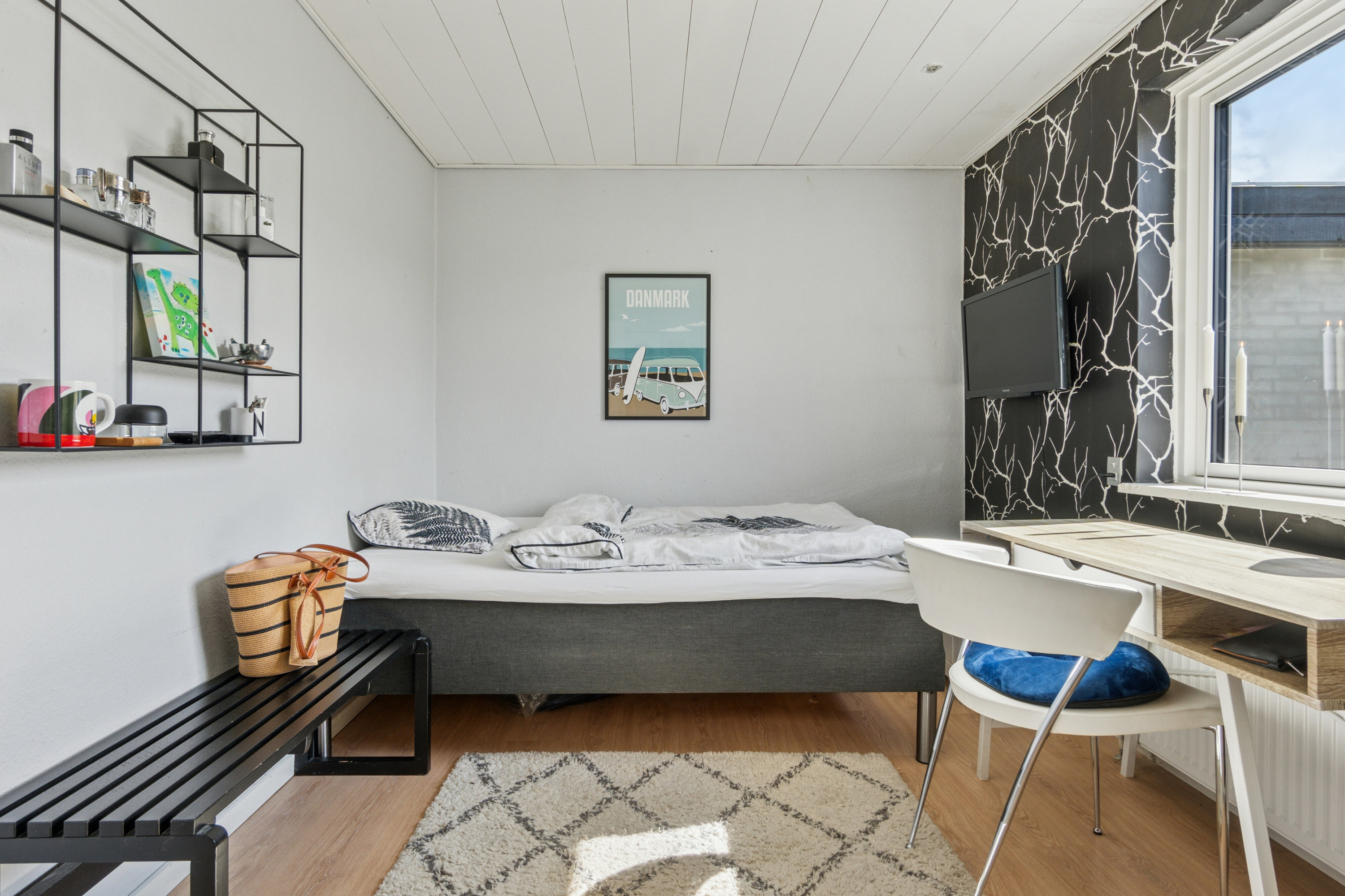 Fremhævet soveværelse billede i fuldskærmstilstand. Billede af Fresiavænget 2, 7730 Hanstholm