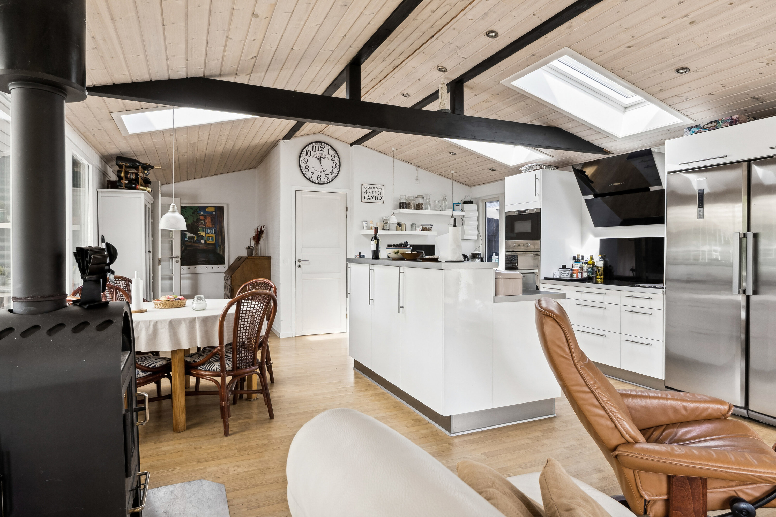 Fremhævet køkken billede i fuldskærmstilstand. Billede af Drosselholm Skovvej 55, Nygård, 4500 Nykøbing Sj