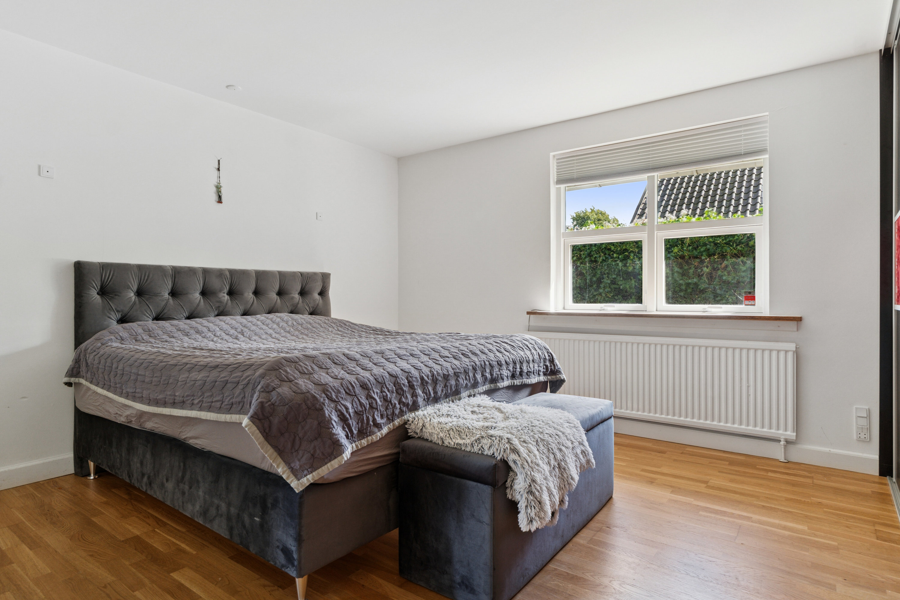 Fremhævet soveværelse billede i fuldskærmstilstand. Billede af Moseager 26, Baldersbrønde, 2640 Hedehusene