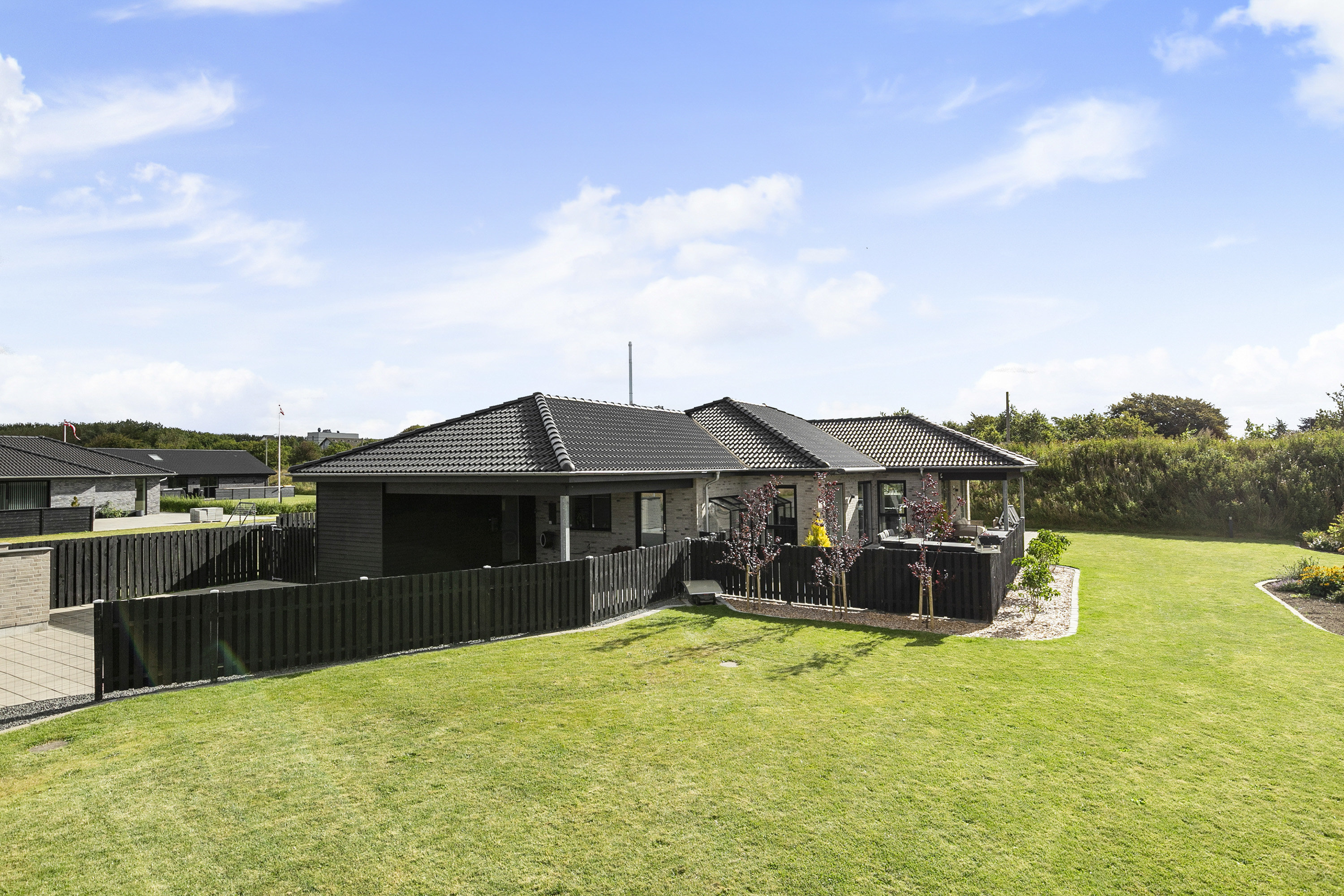 Fremhævet ejendommen billede i fuldskærmstilstand. Billede af Gartnervænget 32, 9760 Vrå