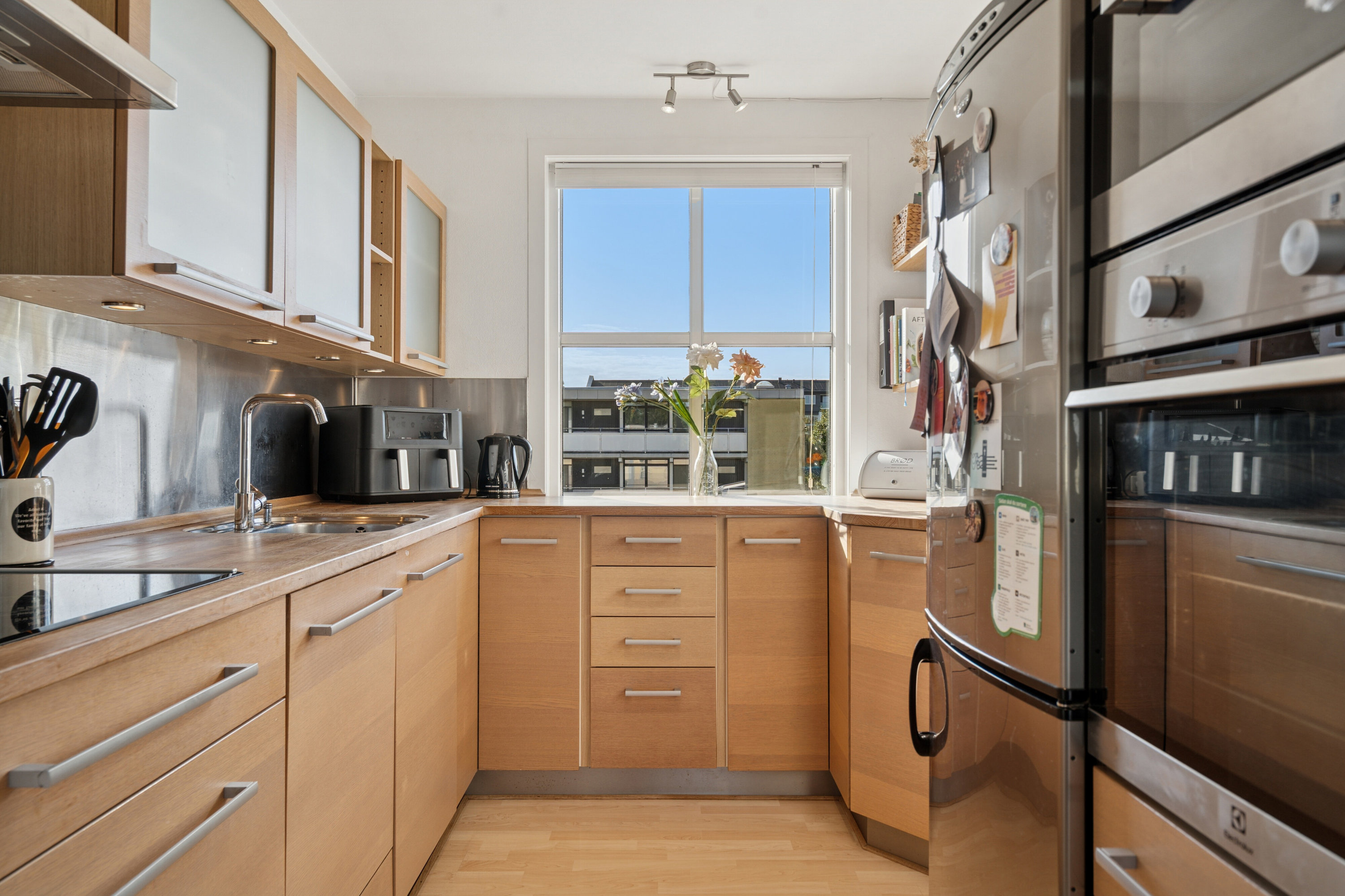 Fremhævet køkken billede i fuldskærmstilstand. Billede af Floravænget 21, 2. tv., Dalum, 5250 Odense SV