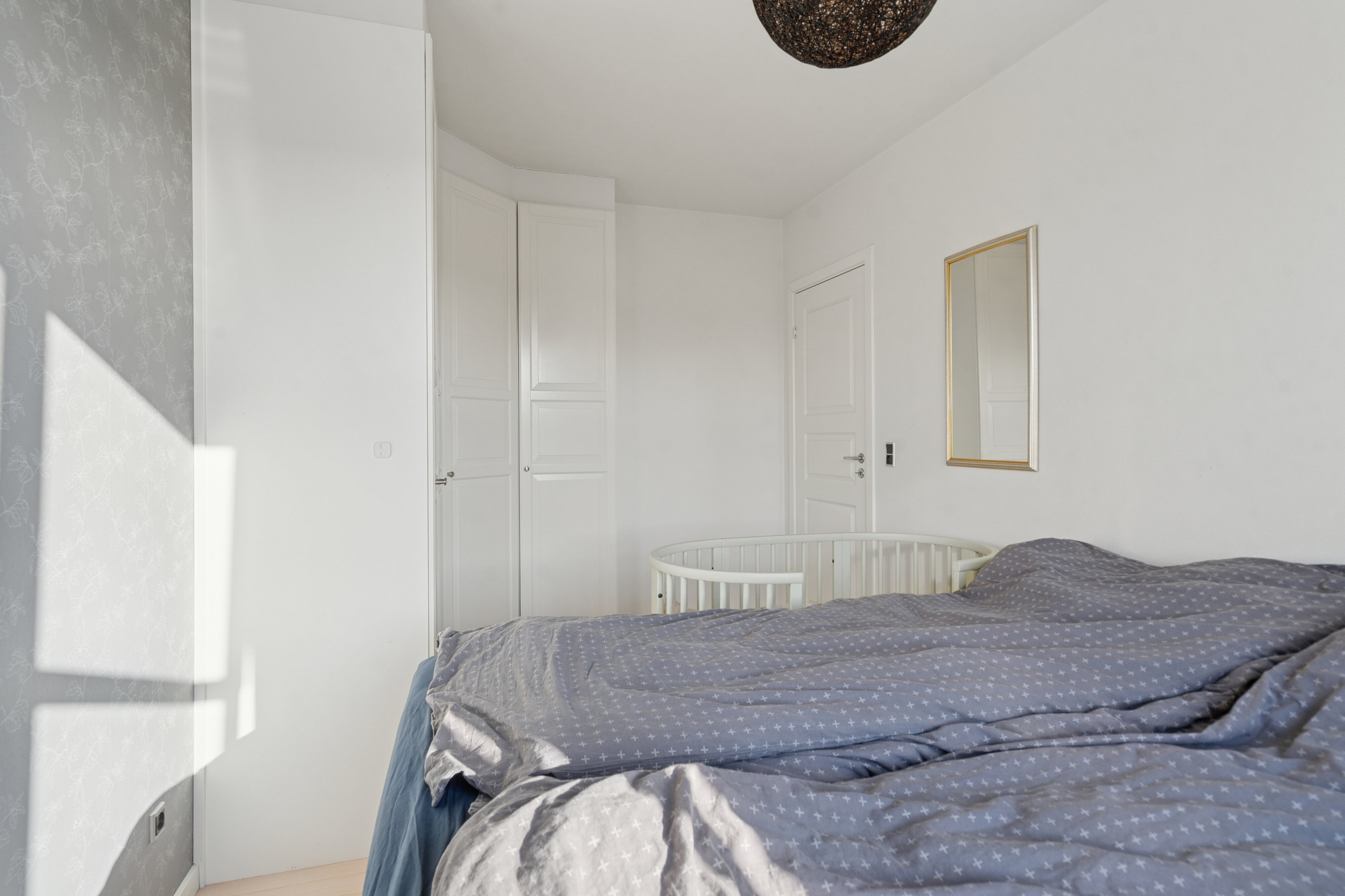 Fremhævet soveværelse billede i fuldskærmstilstand. Billede af Floravænget 21, 2. tv., Dalum, 5250 Odense SV