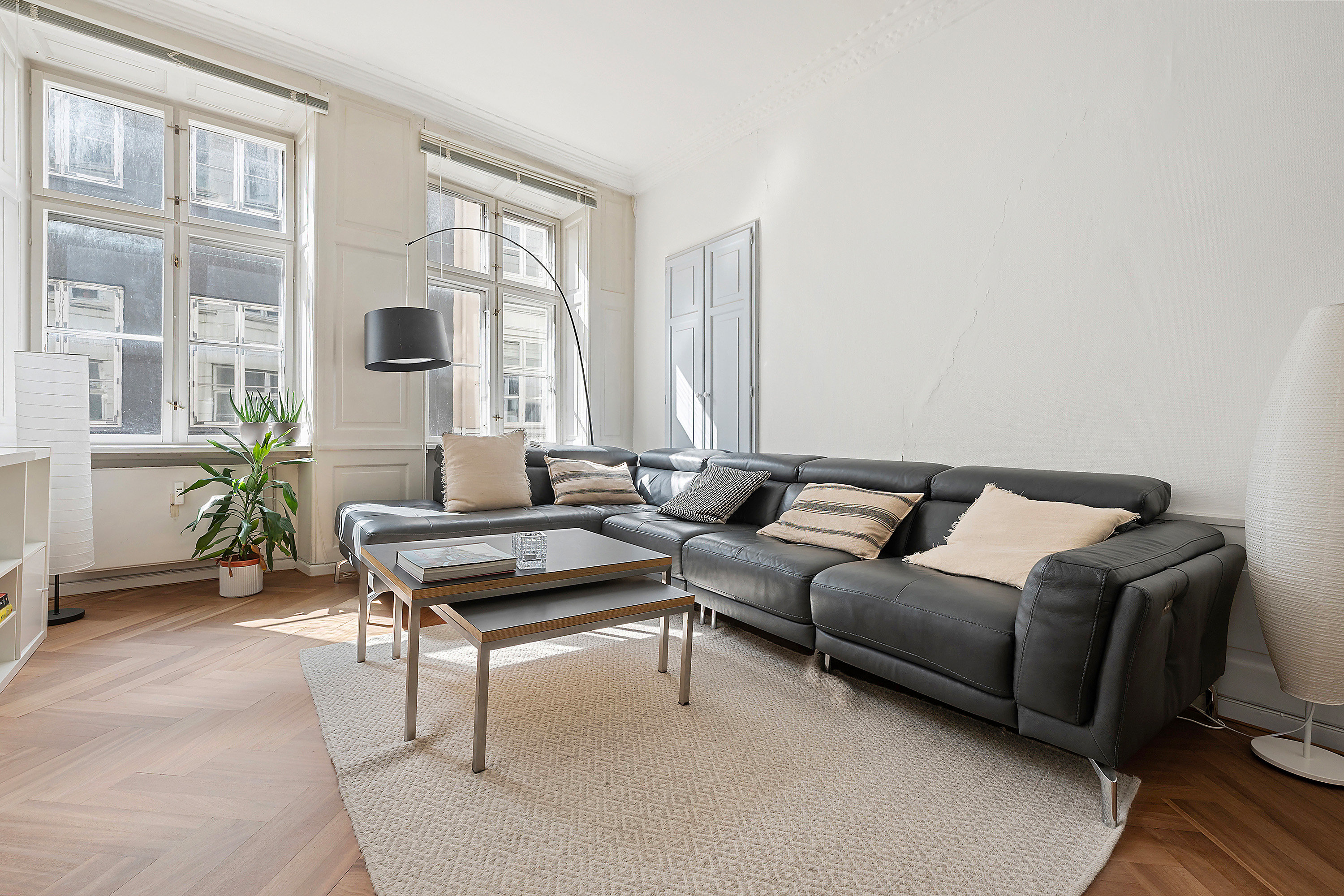 Miniaturebillede 2: stue. Billede af Hyskenstræde 5, 1., 1207 København K