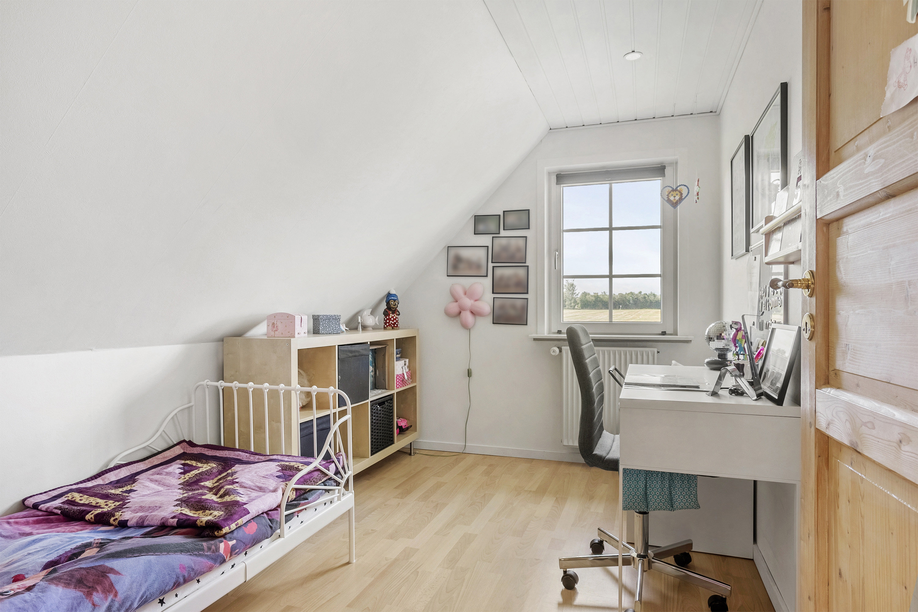 Fremhævet værelse billede i fuldskærmstilstand. Billede af Læborg Kirkevej 22, Nyby, 6600 Vejen