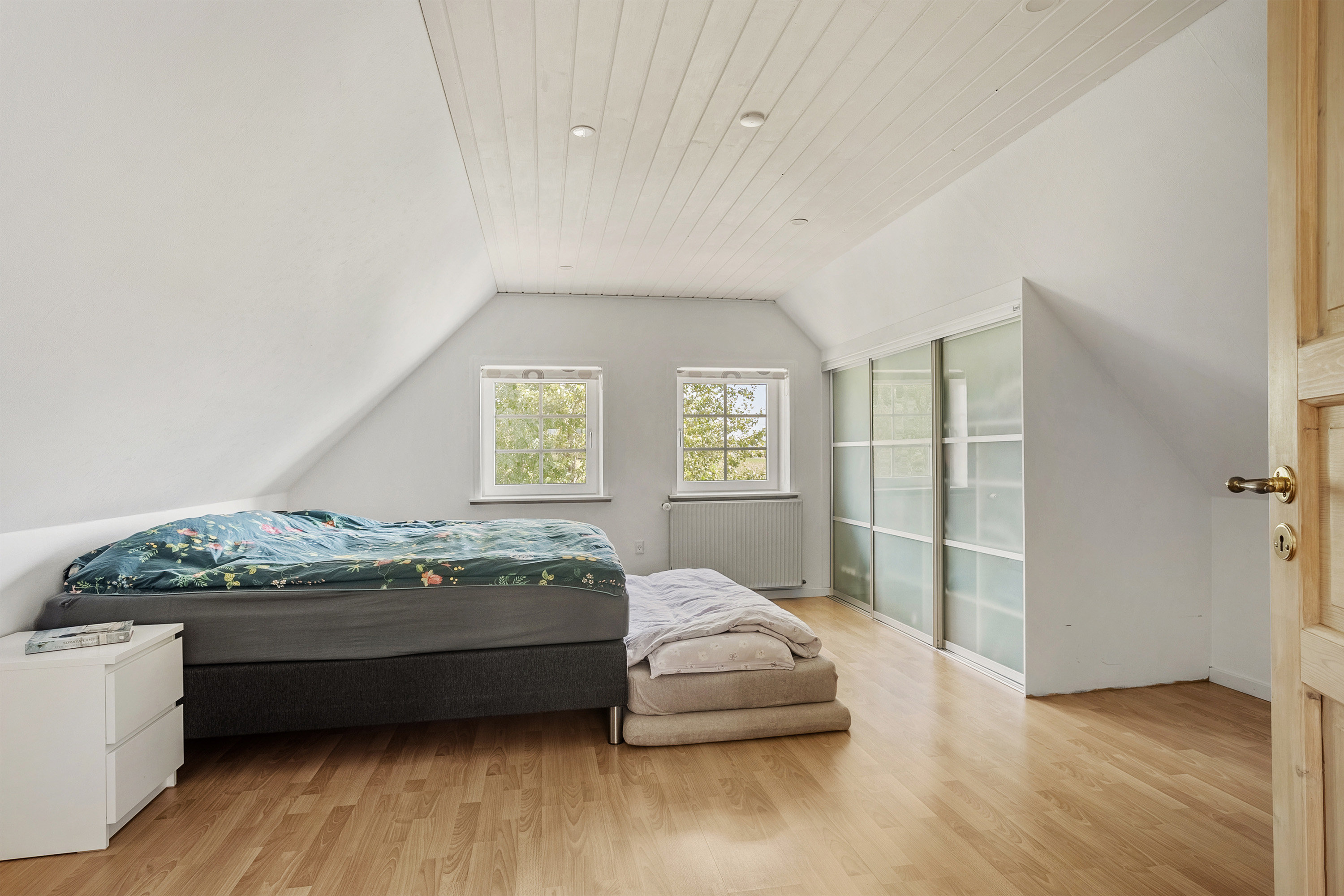 Fremhævet soveværelse billede i fuldskærmstilstand. Billede af Læborg Kirkevej 22, Nyby, 6600 Vejen