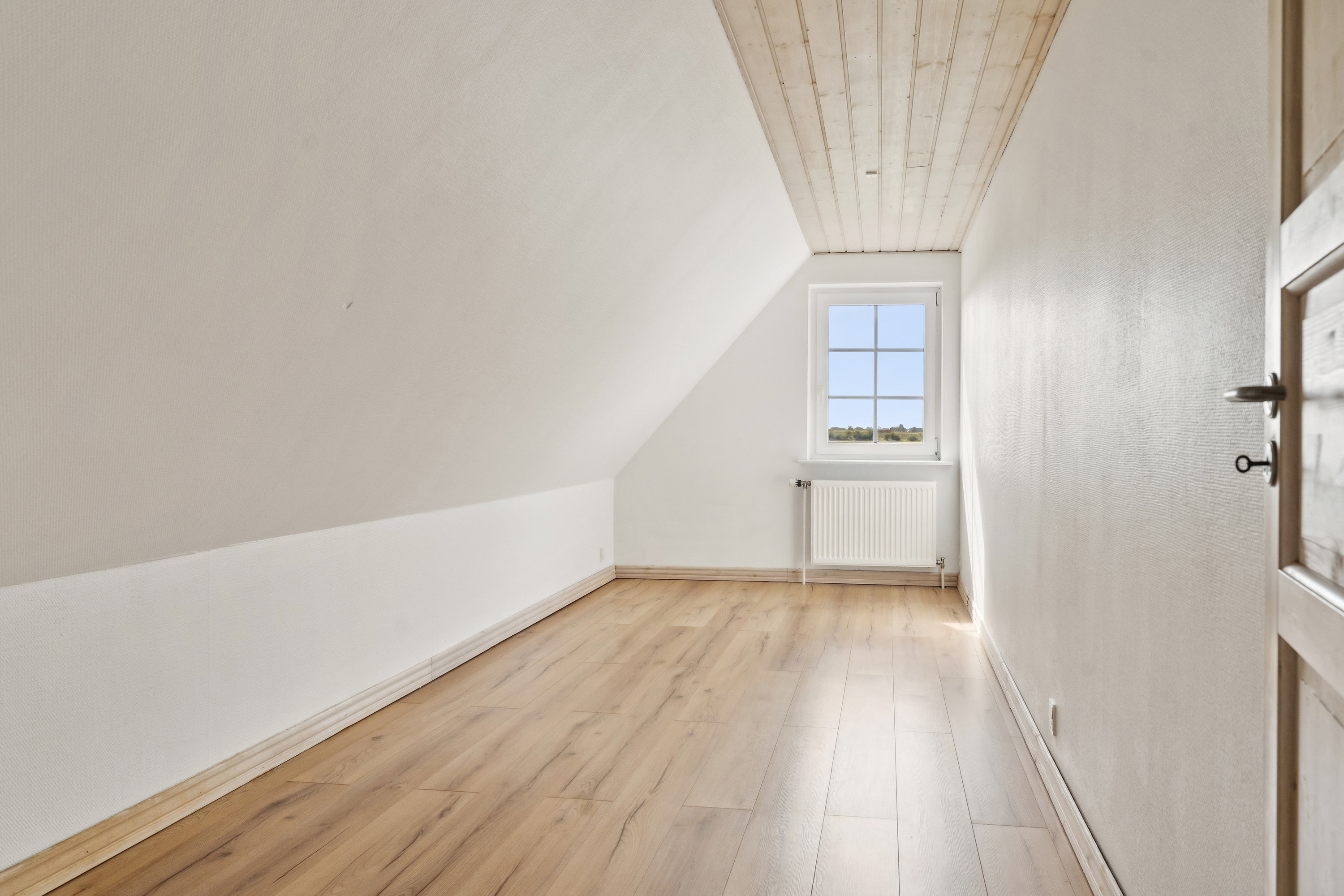 Fremhævet værelse billede i fuldskærmstilstand. Billede af Gravene 1, 8981 Spentrup