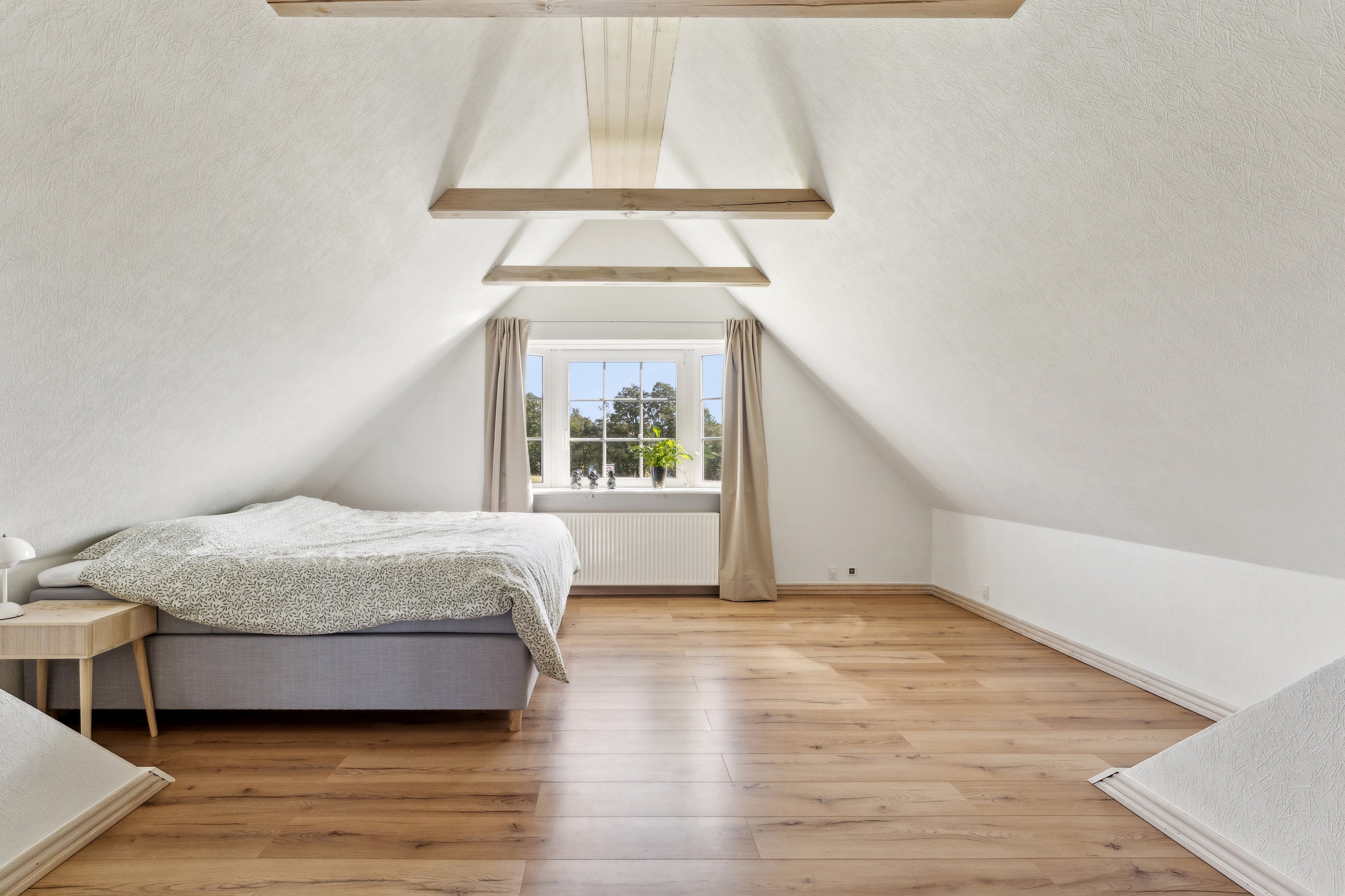 Fremhævet værelse billede i fuldskærmstilstand. Billede af Gravene 1, 8981 Spentrup