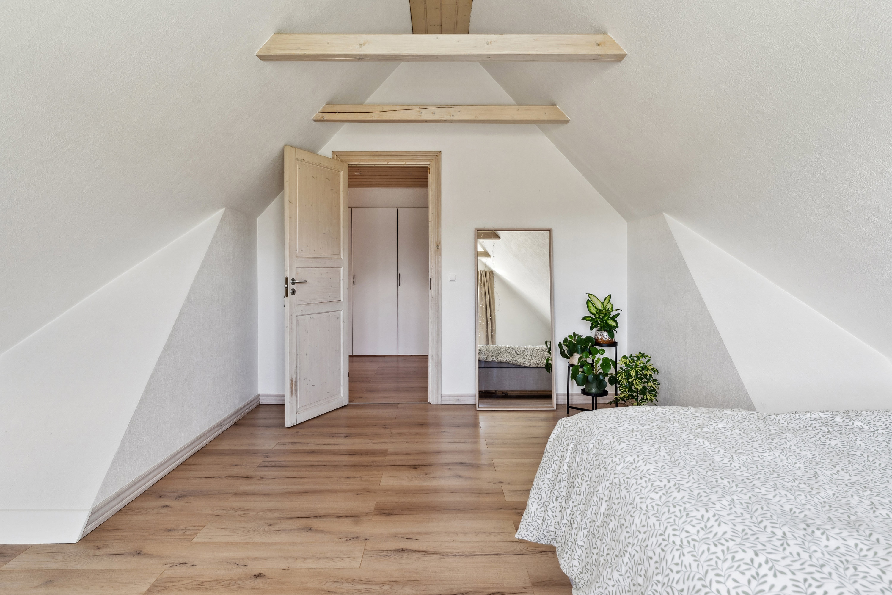 Fremhævet værelse billede i fuldskærmstilstand. Billede af Gravene 1, 8981 Spentrup