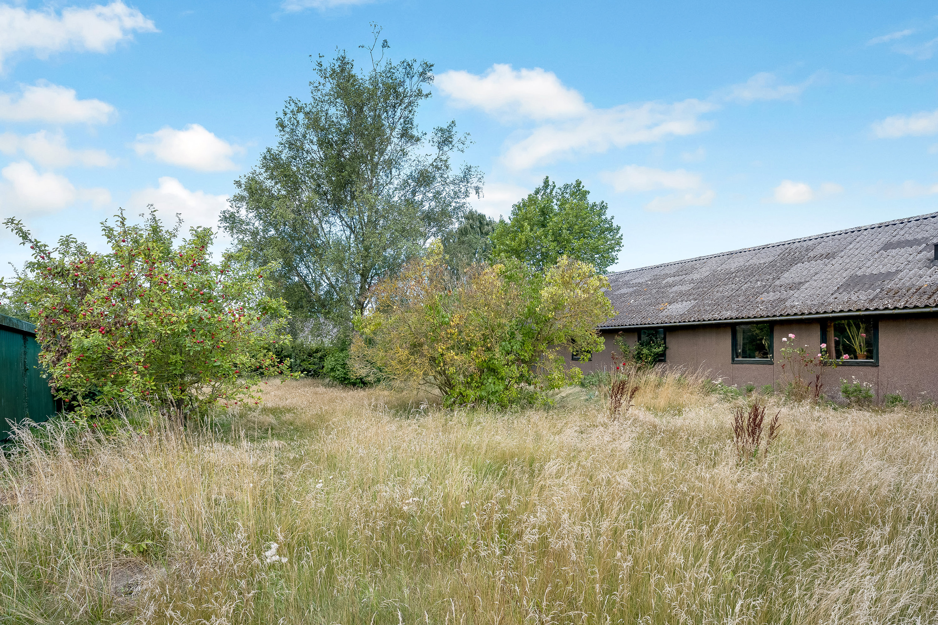 Fremhævet have billede i fuldskærmstilstand. Billede af Egevej 13, 4920 Søllested