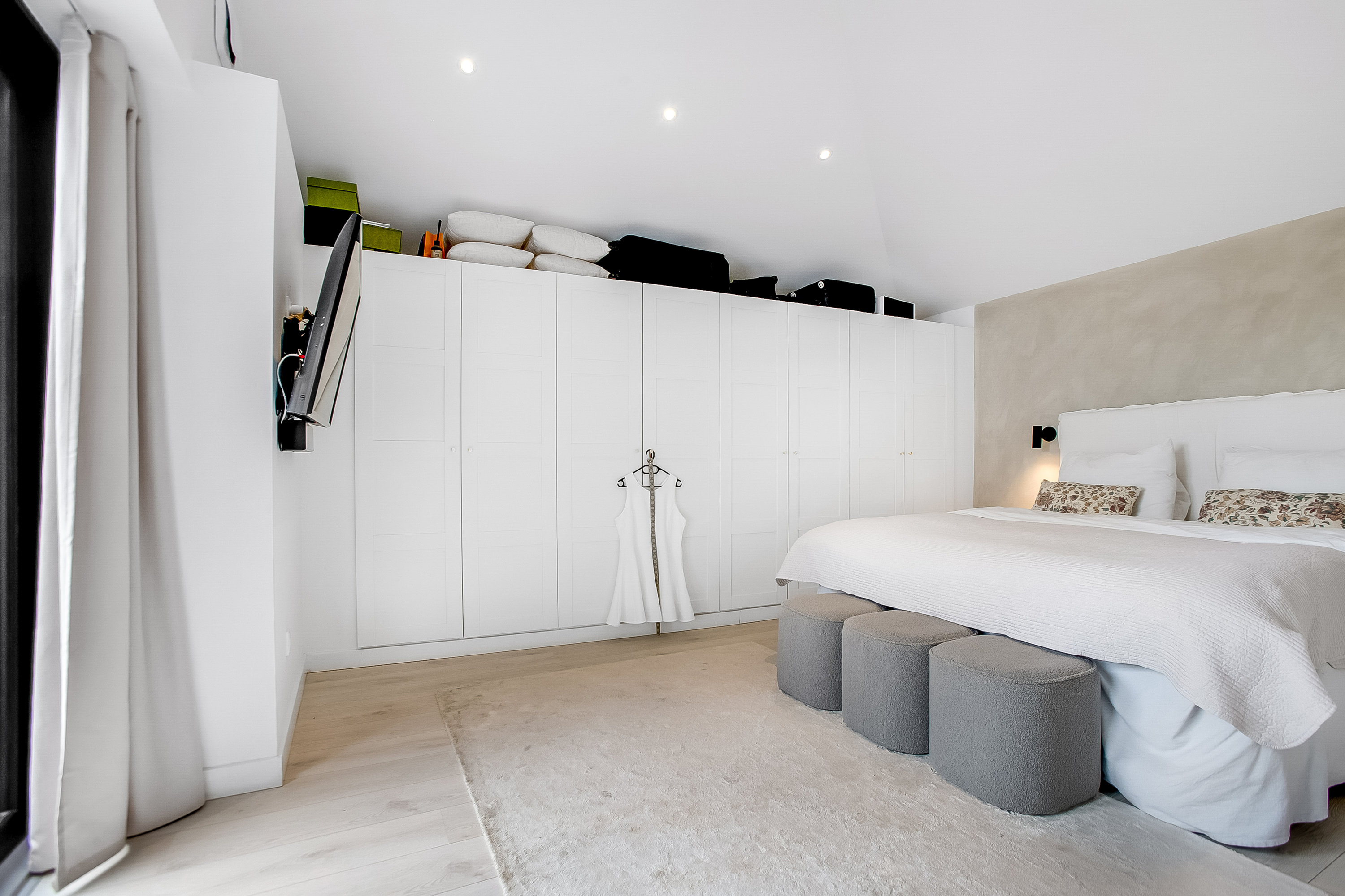 Fremhævet soveværelse billede i fuldskærmstilstand. Billede af Viggo Andersensvej 5, Høll, 7080 Børkop