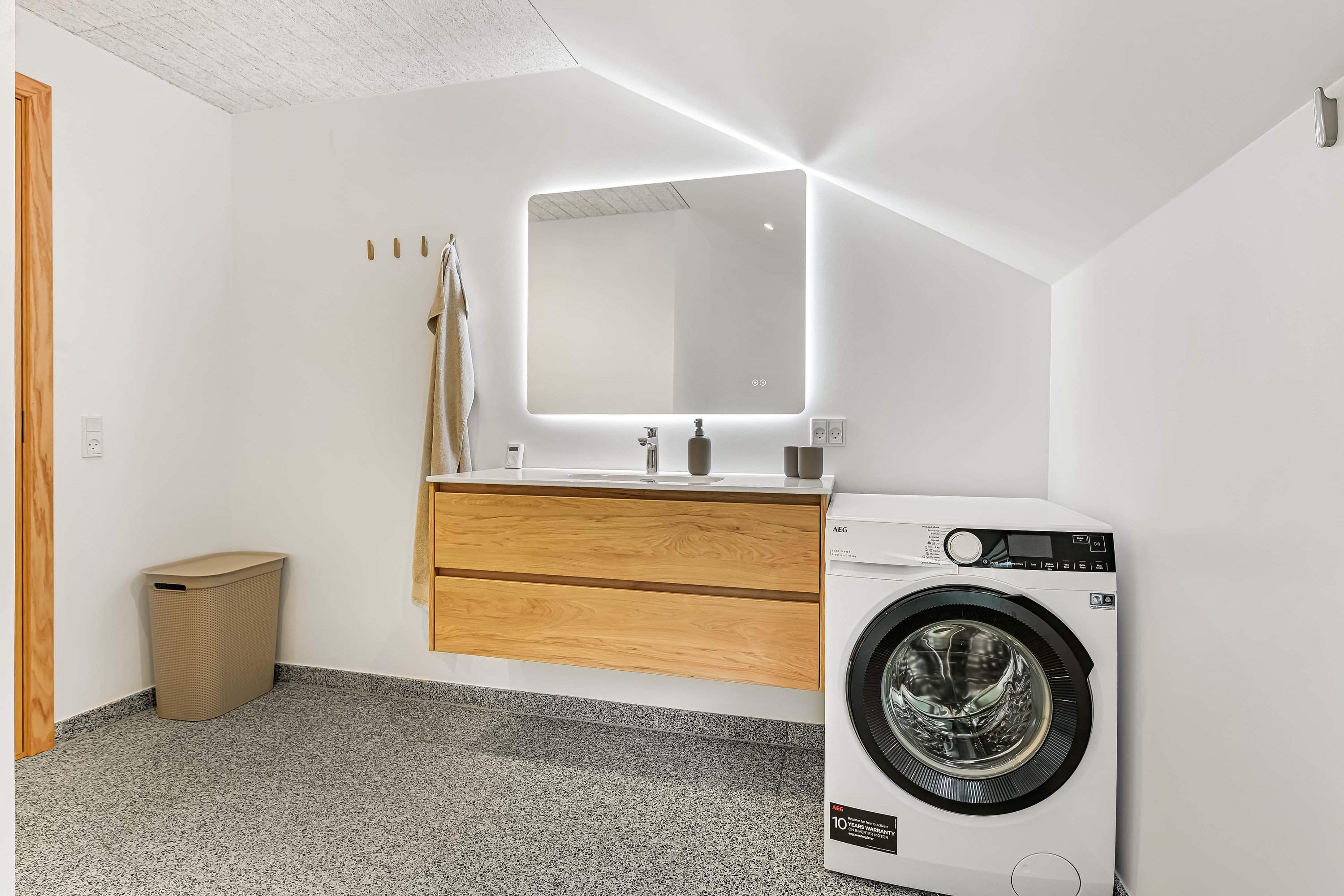 Fremhævet bryggers billede i fuldskærmstilstand. Billede af Svinget 6, 6857 Blåvand