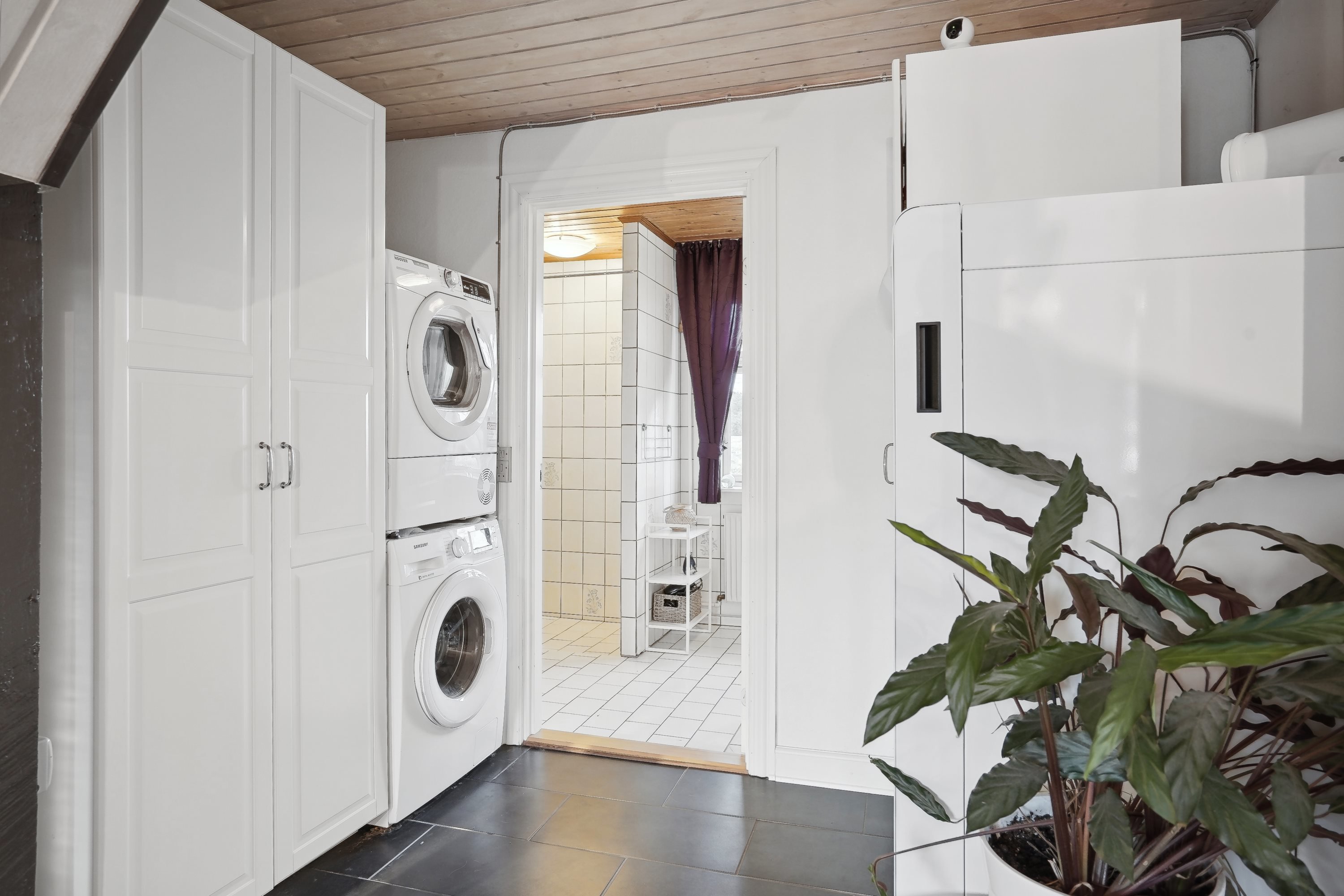 Fremhævet gang billede i fuldskærmstilstand. Billede af Ndr Truevej 33, True, 9500 Hobro