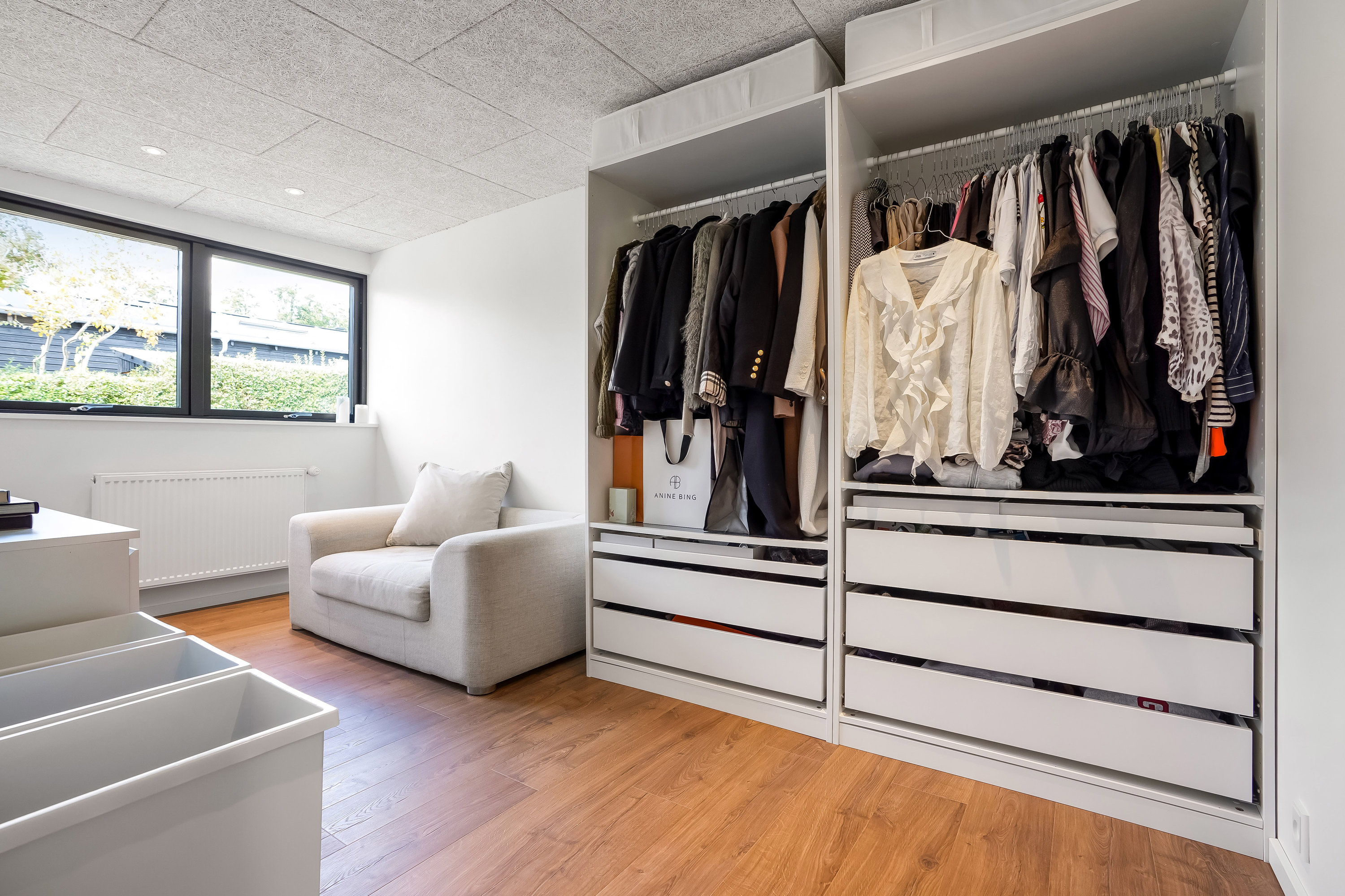 Fremhævet værelse billede i fuldskærmstilstand. Billede af Spurvevej 3, 5500 Middelfart