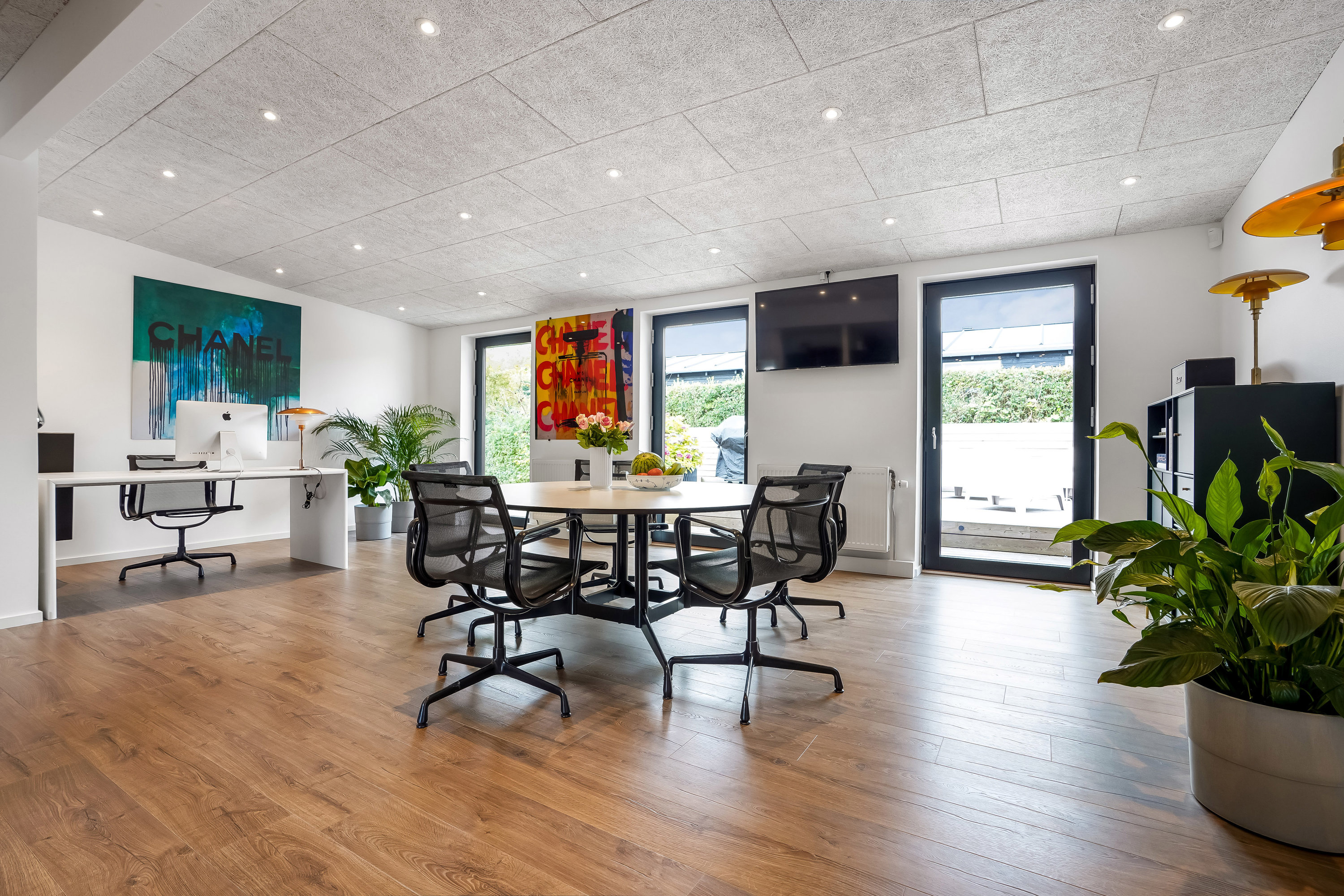 Fremhævet stue billede i fuldskærmstilstand. Billede af Spurvevej 3, 5500 Middelfart