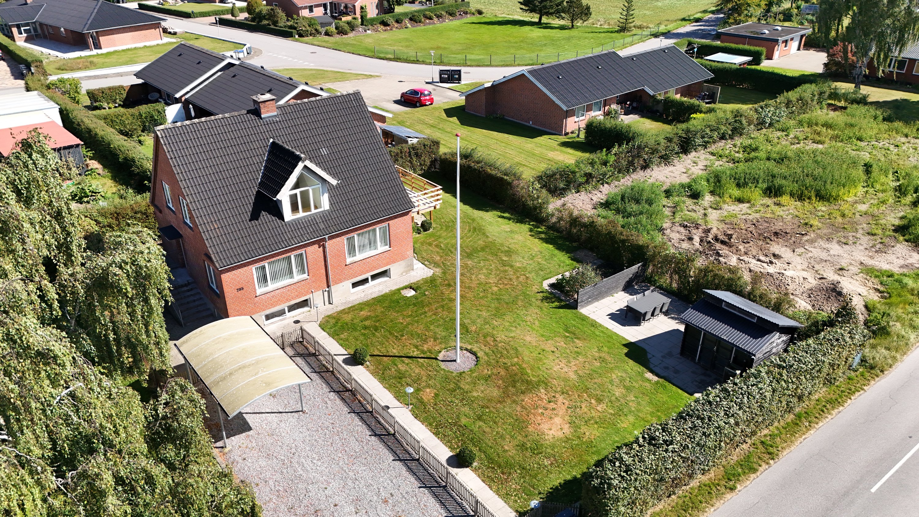 Fremhævet luftfoto billede i fuldskærmstilstand. Billede af Hannerupvej 285, 9500 Hobro