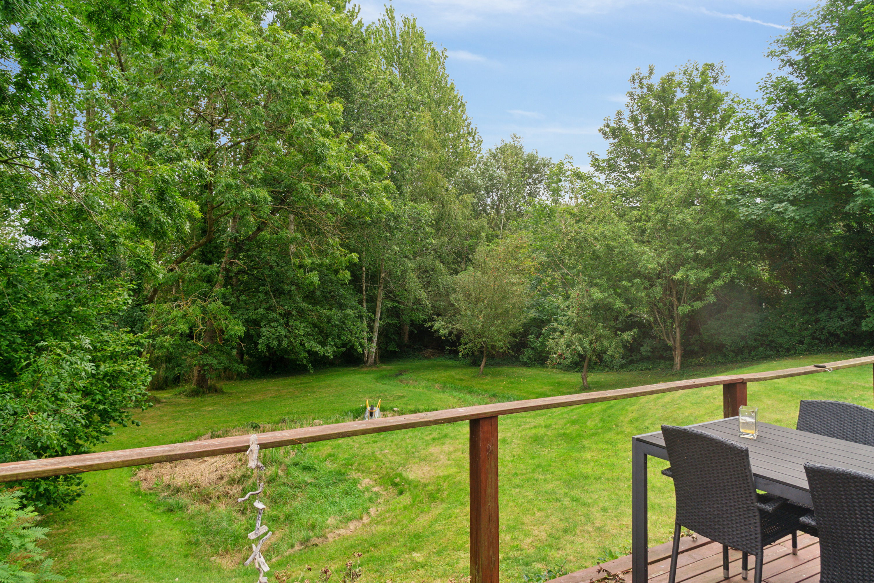 Fremhævet udendørs billede i fuldskærmstilstand. Billede af Bredekilde 100, 4400 Kalundborg