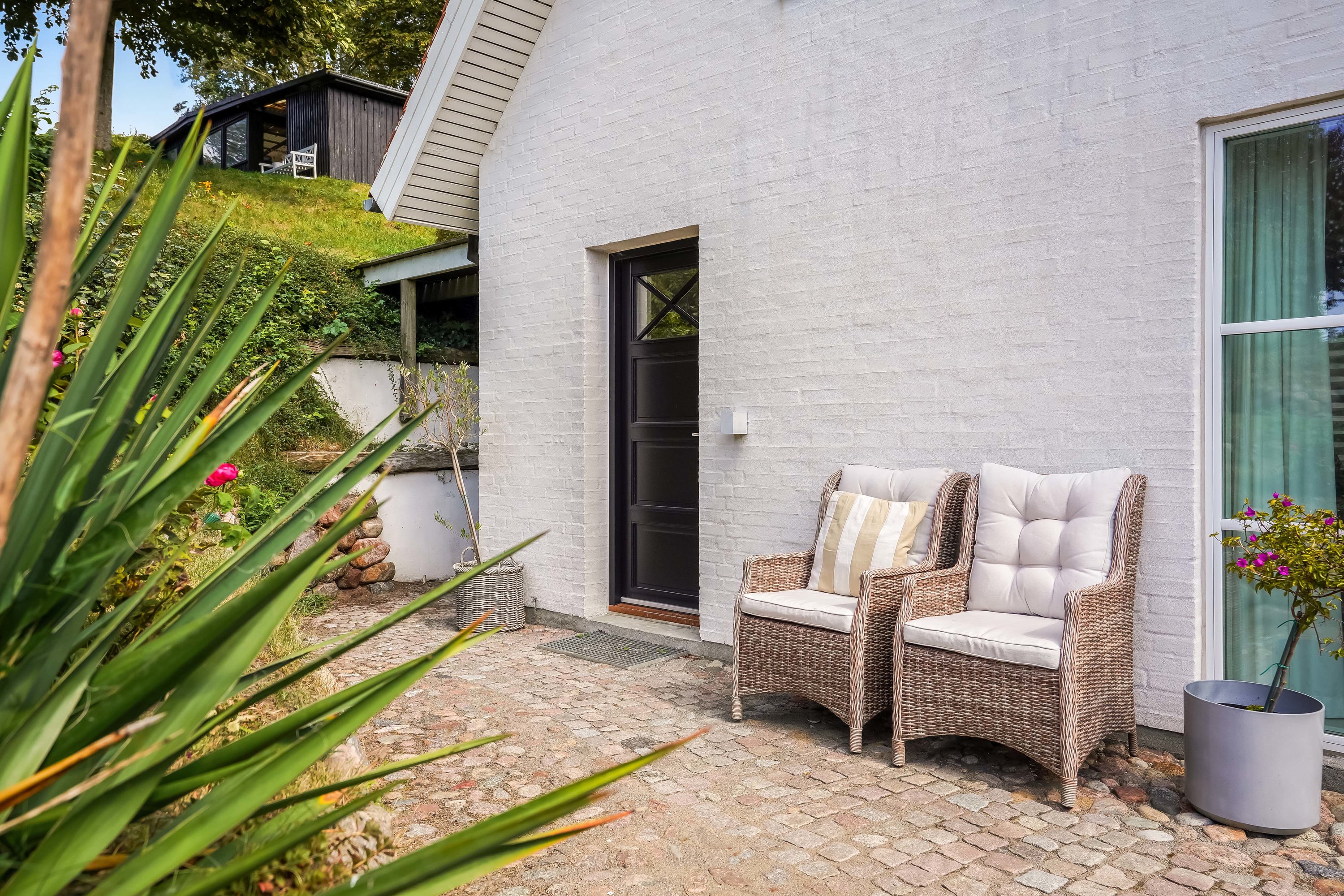 Fremhævet terrasse billede i fuldskærmstilstand. Billede af Dæmningen 95, Strib, 5500 Middelfart