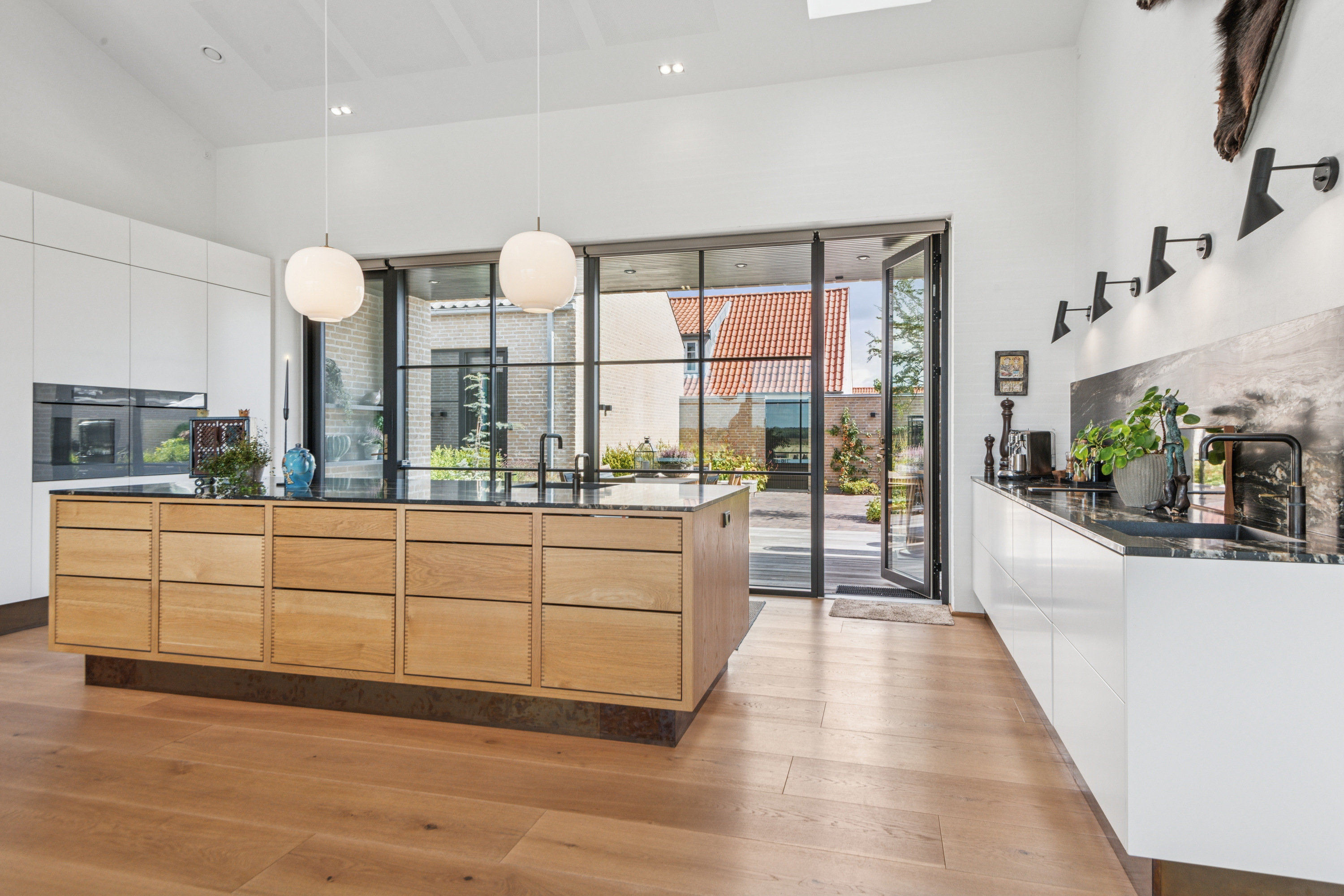 Fremhævet køkken billede i fuldskærmstilstand. Billede af Carlo Wognsens Vej 12, 9000 Aalborg