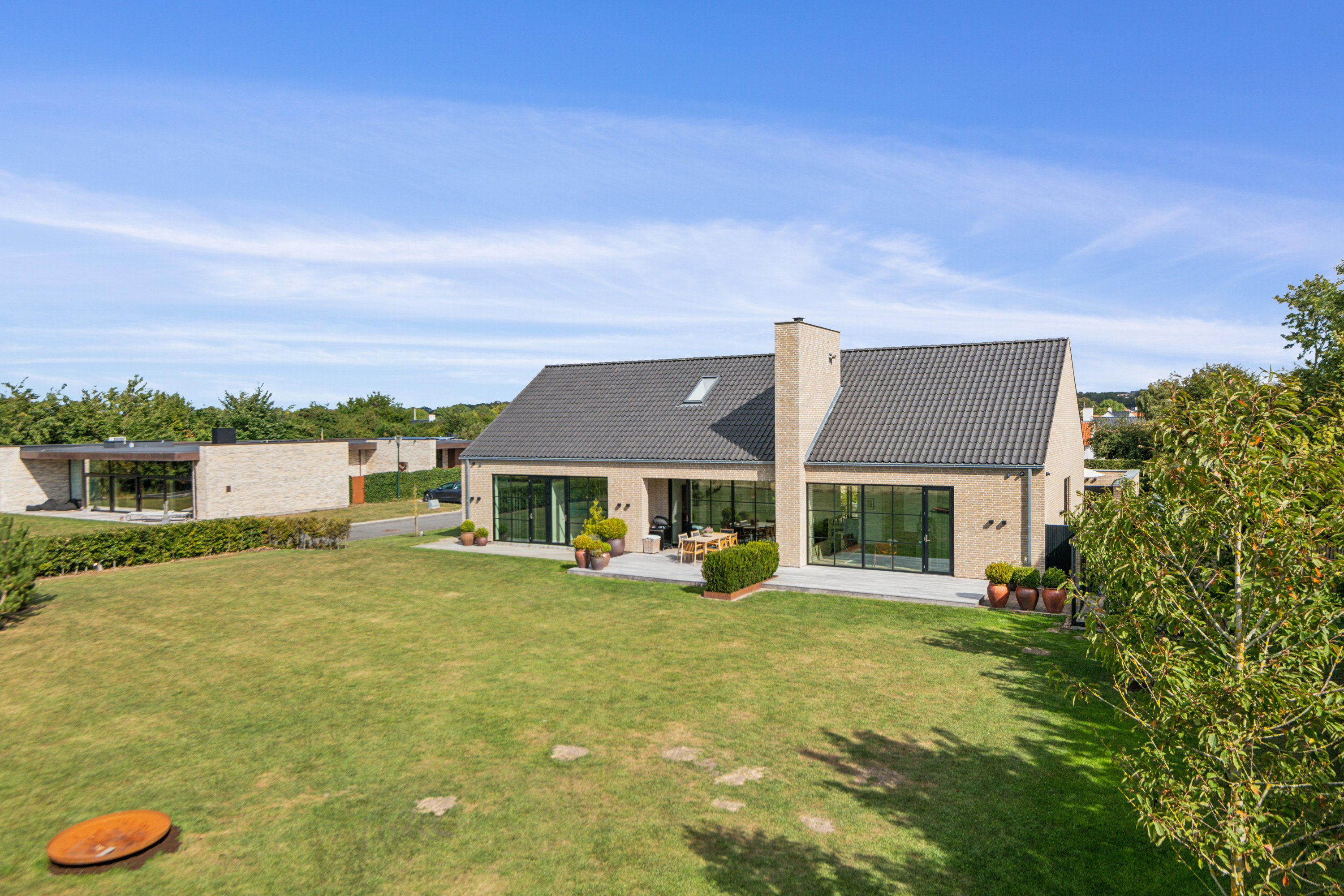 Fremhævet ejendom 1 billede i fuldskærmstilstand. Billede af Carlo Wognsens Vej 12, 9000 Aalborg