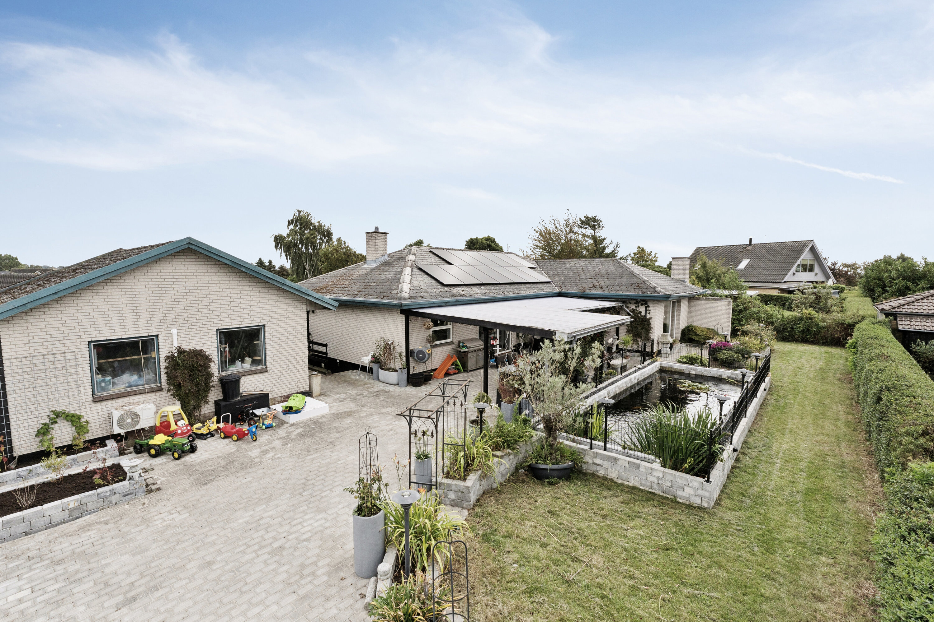 Fremhævet udsigt fra toppen billede i fuldskærmstilstand. Billede af Stærgårdsvangen 29, 4550 Asnæs