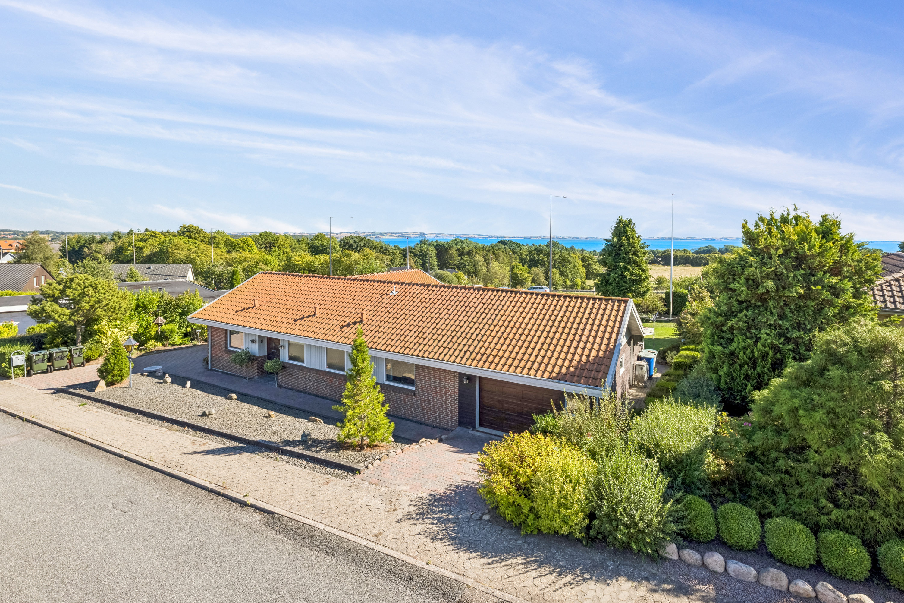 Miniaturebillede 1: ejendom 1. Billede af Rosenhøjvej 7, Ugelbølle, 8410 Rønde