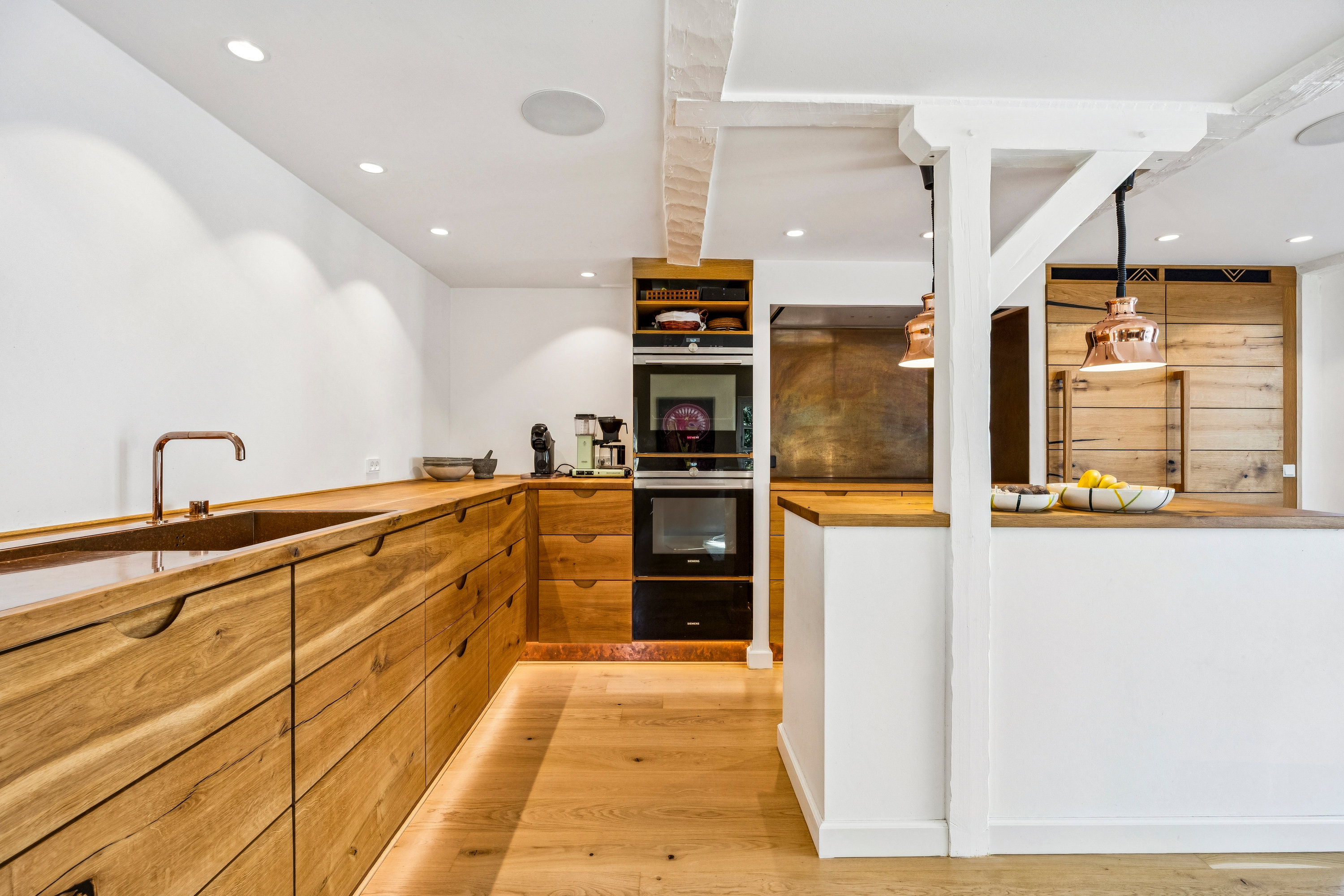 Fremhævet køkken billede i fuldskærmstilstand. Billede af Kobækvej 9, St Ladager, 4623 Lille Skensved