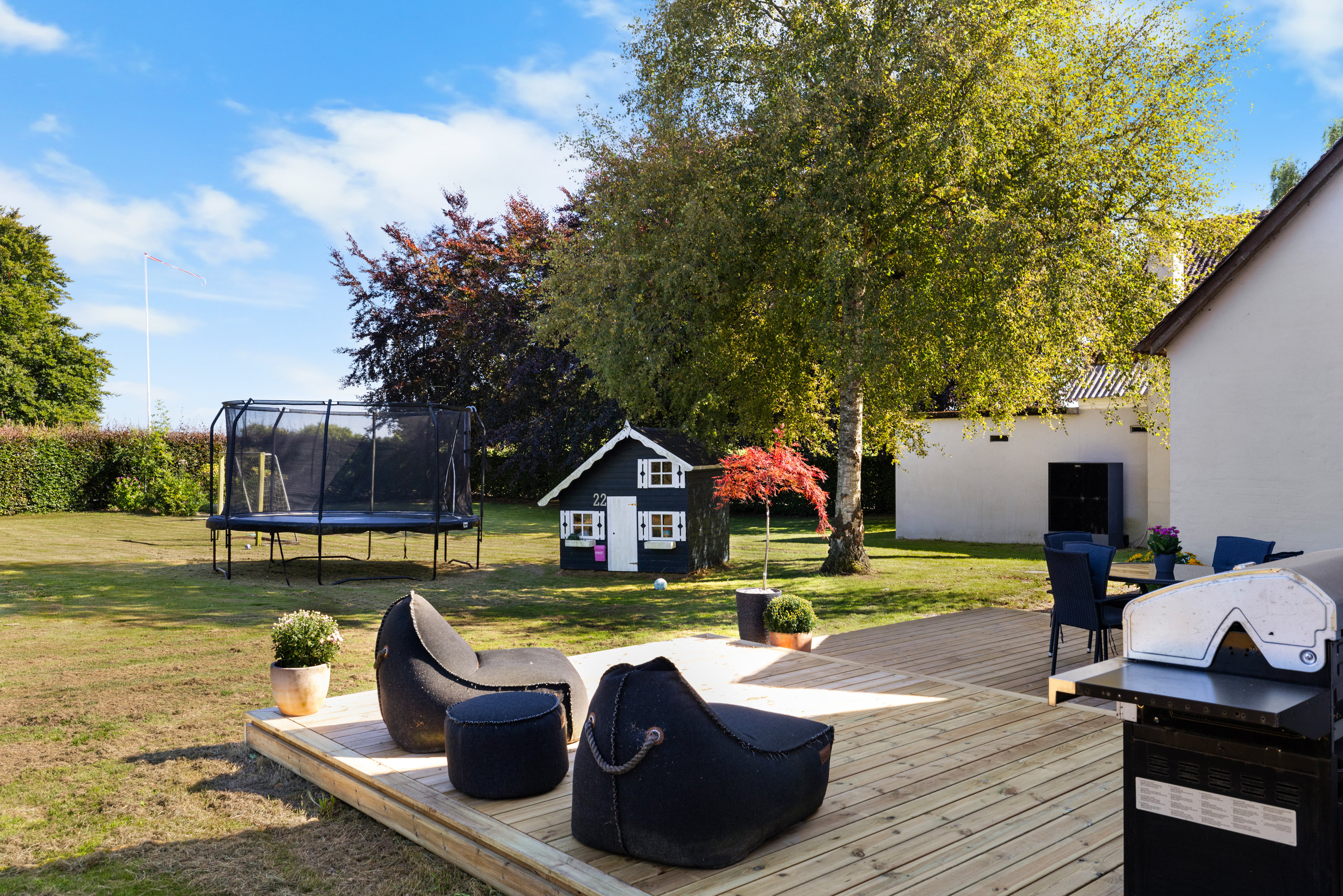 Fremhævet terrasse billede i fuldskærmstilstand. Billede af Lydingevej 6, Lydinge, 5750 Ringe