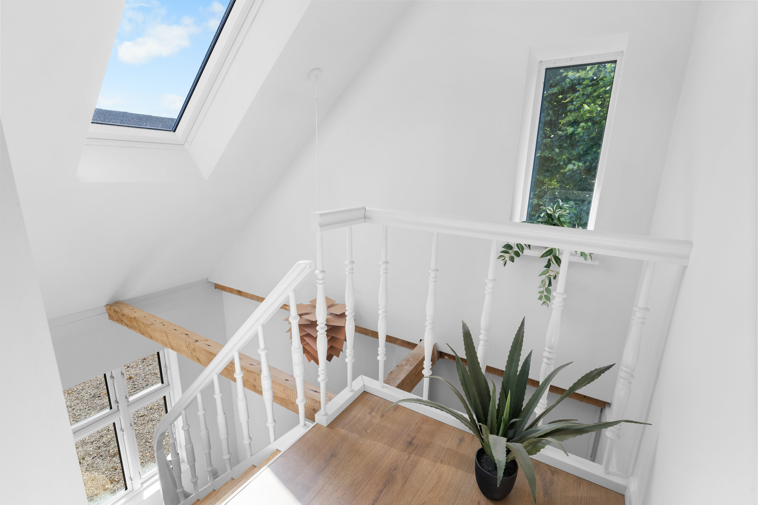 Fremhævet trappe billede i fuldskærmstilstand. Billede af Lydingevej 6, Lydinge, 5750 Ringe