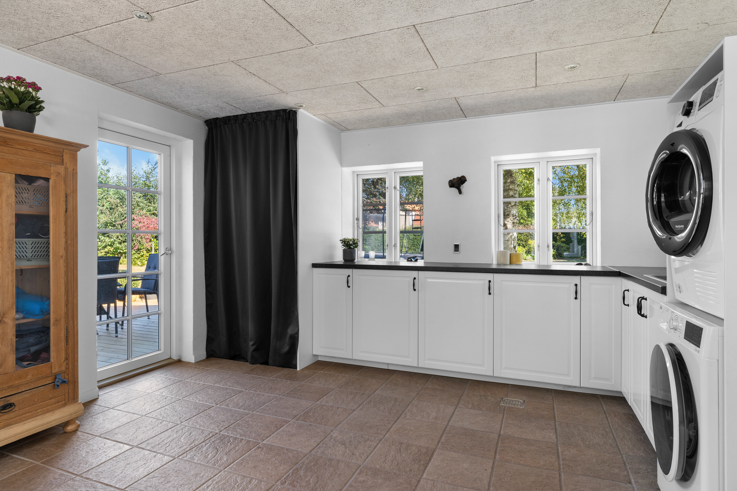 Fremhævet køkken billede i fuldskærmstilstand. Billede af Lydingevej 6, Lydinge, 5750 Ringe