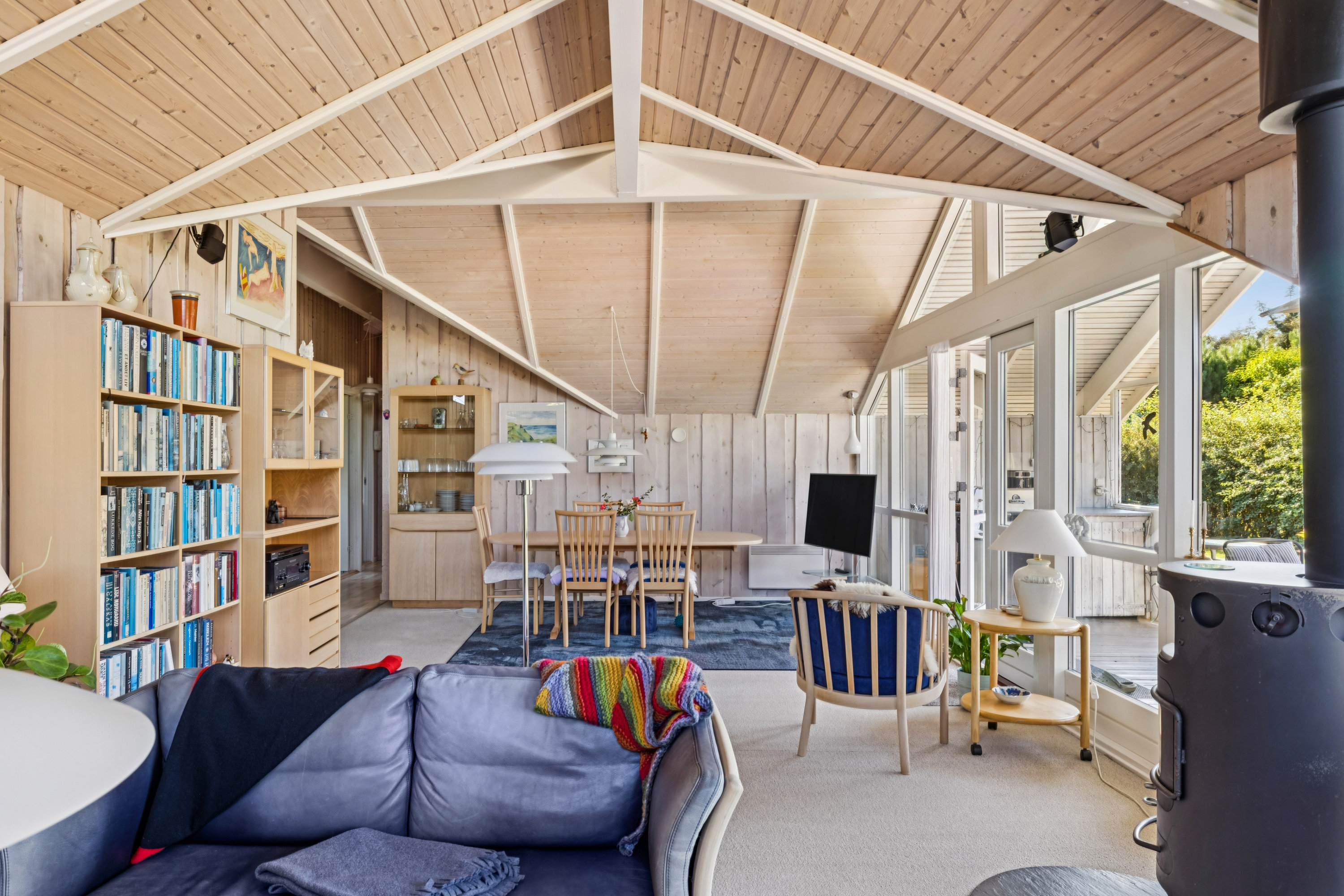 Fremhævet stue billede i fuldskærmstilstand. Billede af Fridavej 54, Gjerrild, 8500 Grenaa