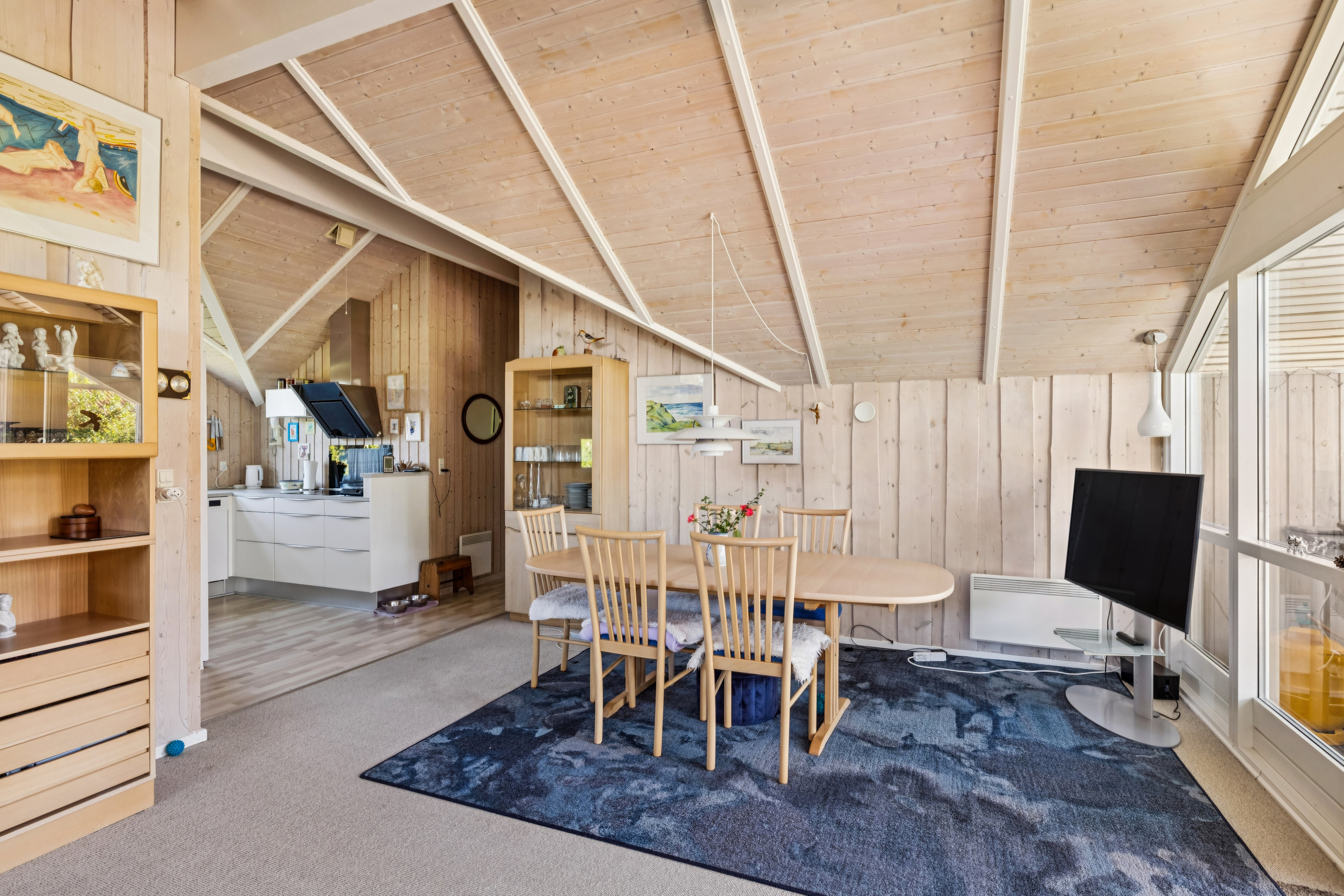 Fremhævet stue billede i fuldskærmstilstand. Billede af Fridavej 54, Gjerrild, 8500 Grenaa