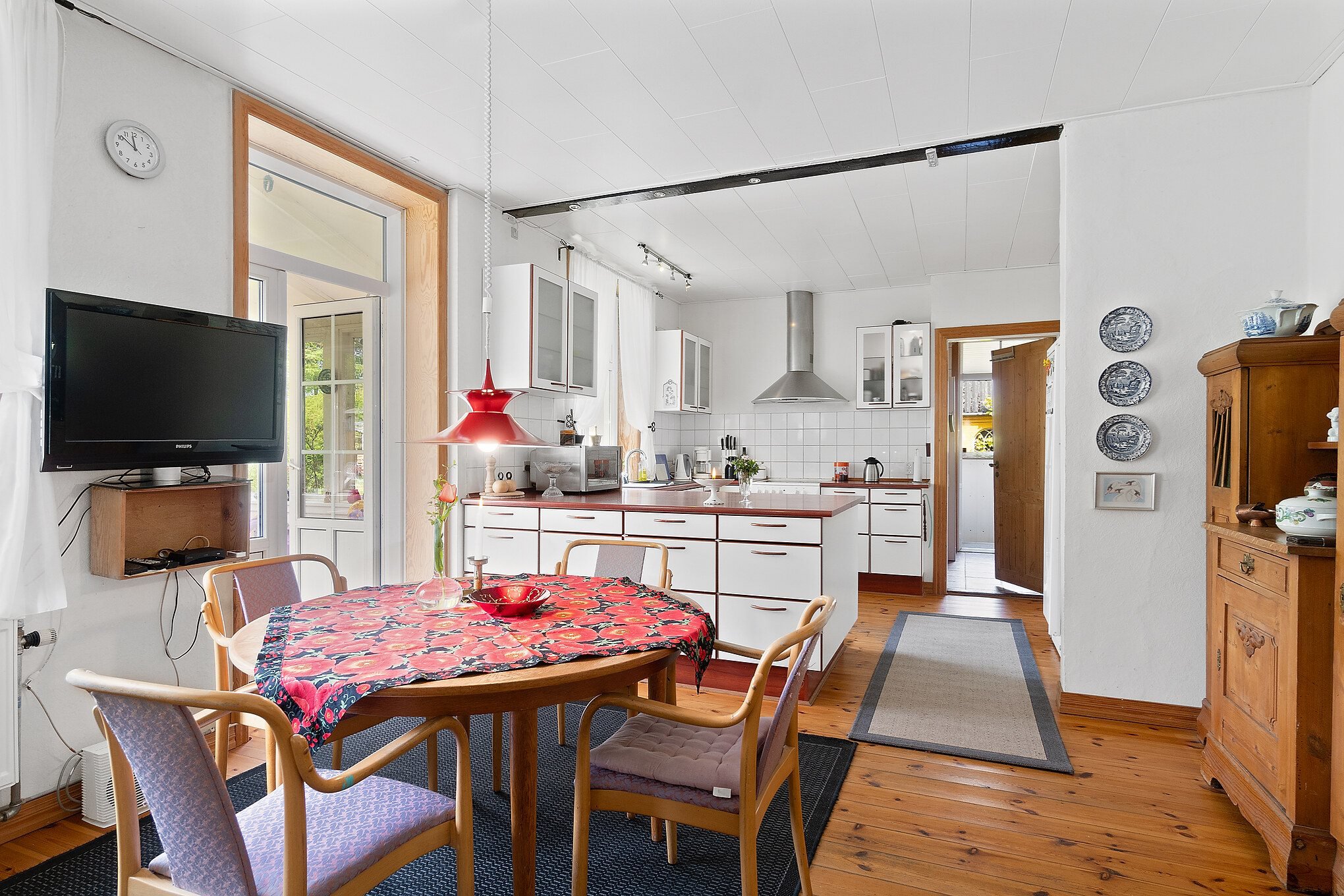 Fremhævet køkken/alrum billede i fuldskærmstilstand. Billede af Kirkevej 137, Tolnekirkeby, 9870 Sindal