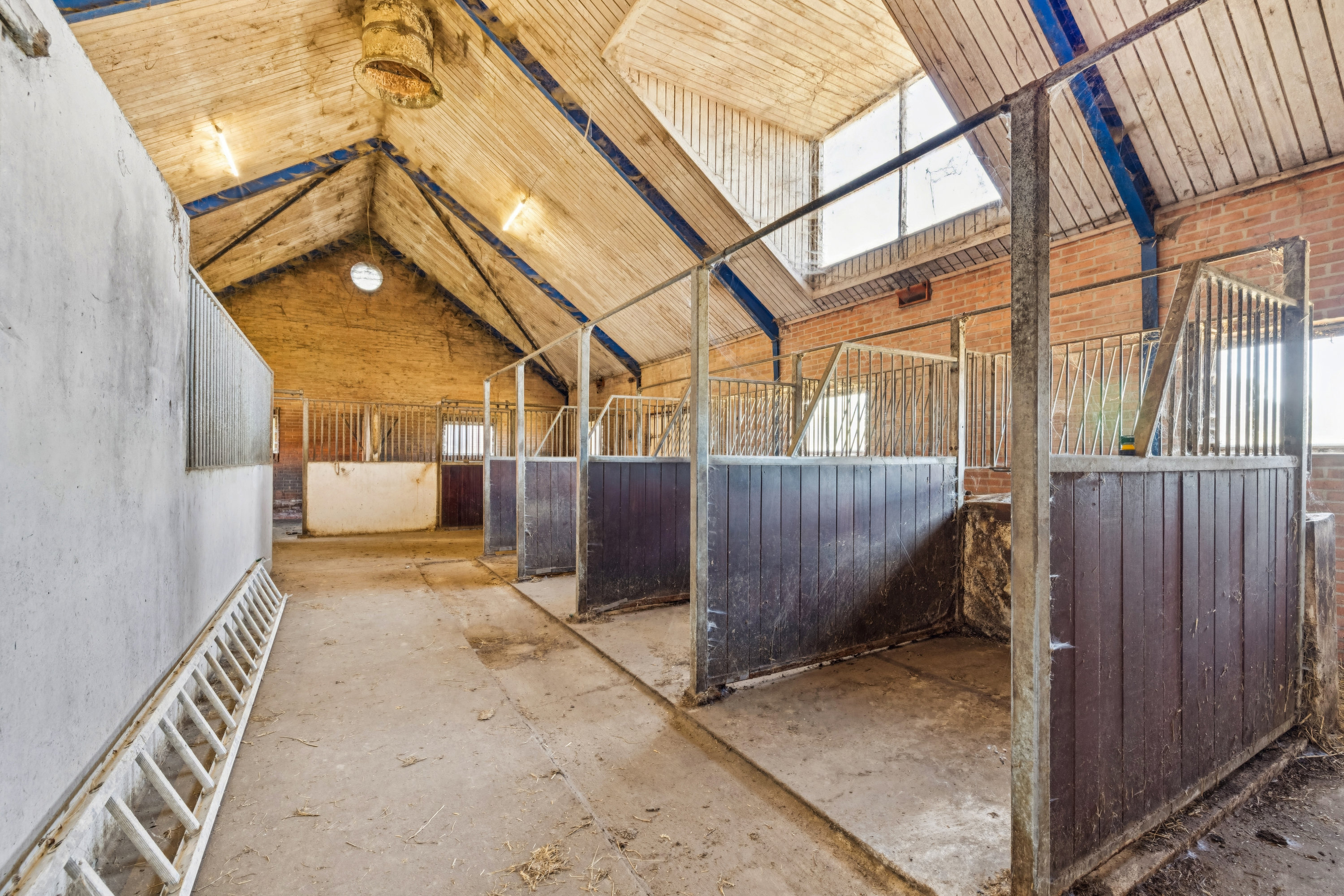 Fremhævet stald billede i fuldskærmstilstand. Billede af Nødagervej 26, 8560 Kolind