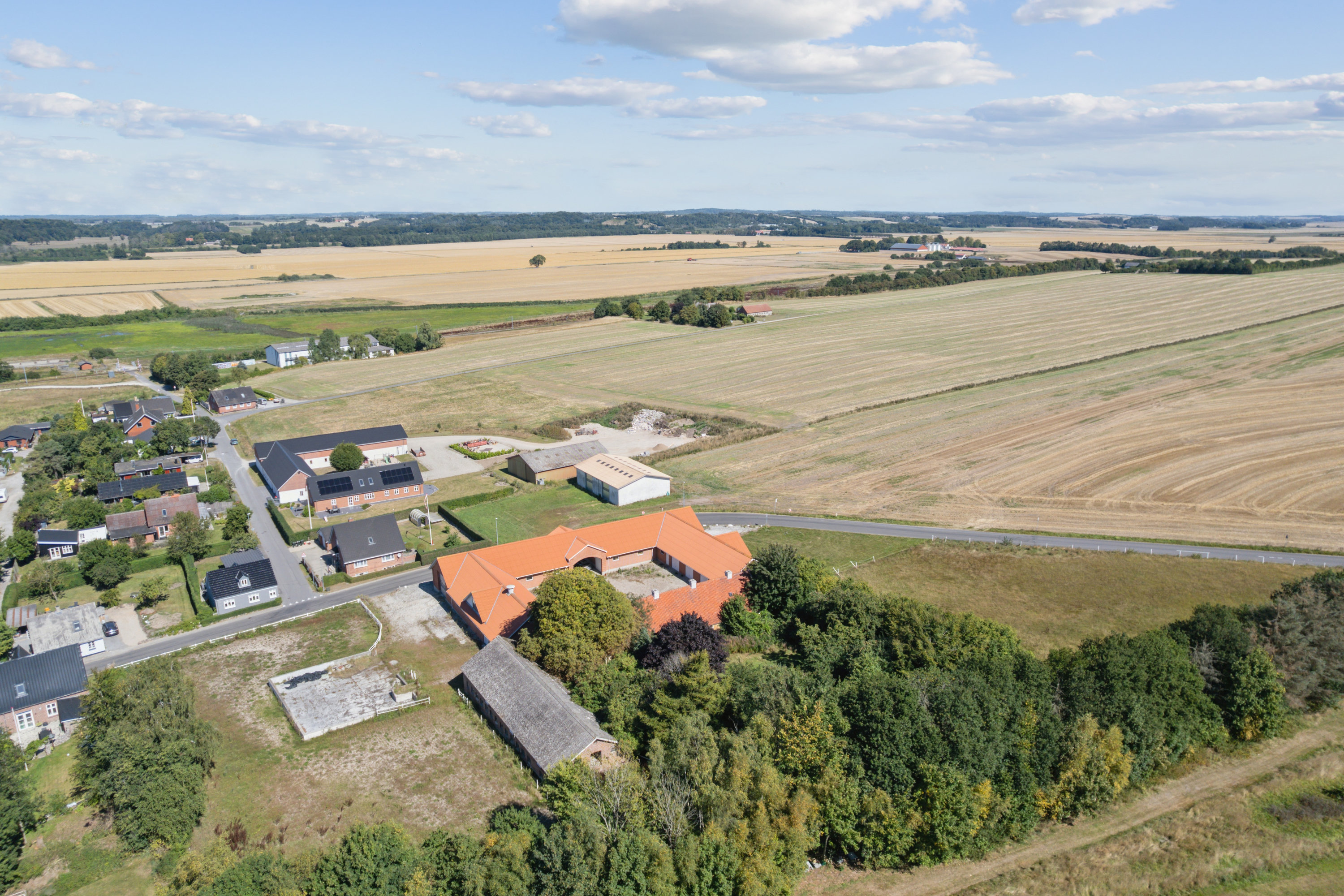 Fremhævet luftfoto billede i fuldskærmstilstand. Billede af Nødagervej 26, 8560 Kolind