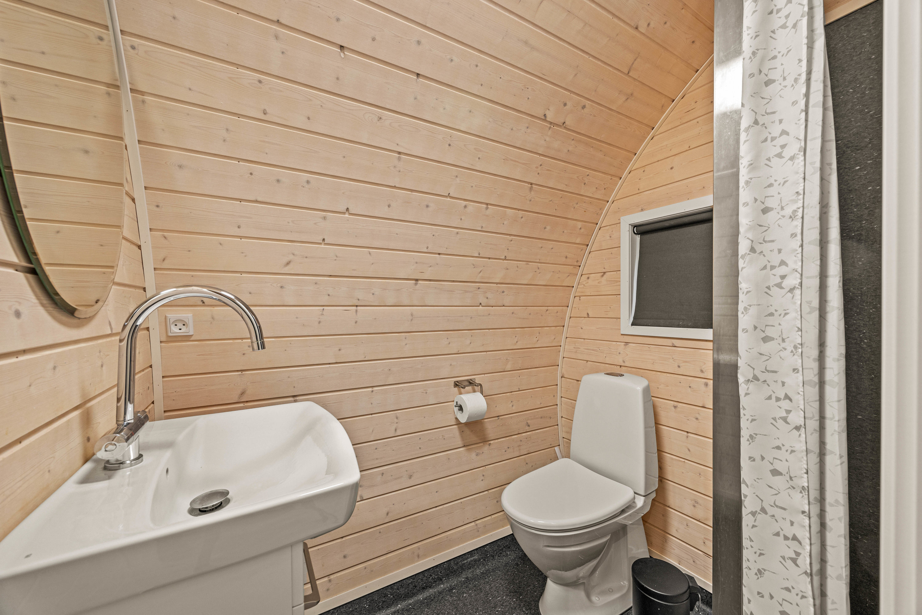 Fremhævet  billede i fuldskærmstilstand. Billede af Lyngkrogen 8, 6857 Blåvand