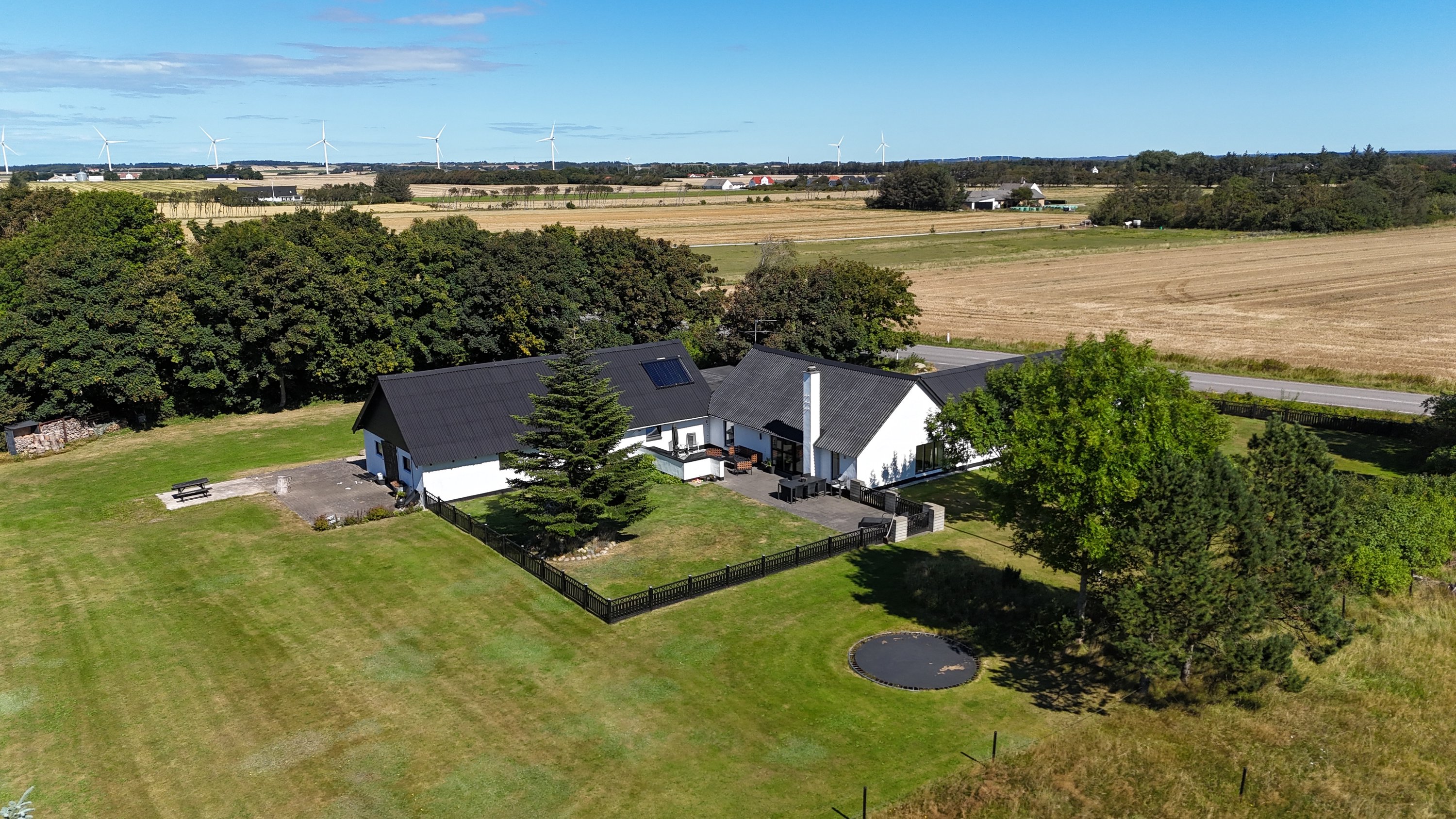 Fremhævet  billede i fuldskærmstilstand. Billede af Kvorupvej 161, 9490 Pandrup