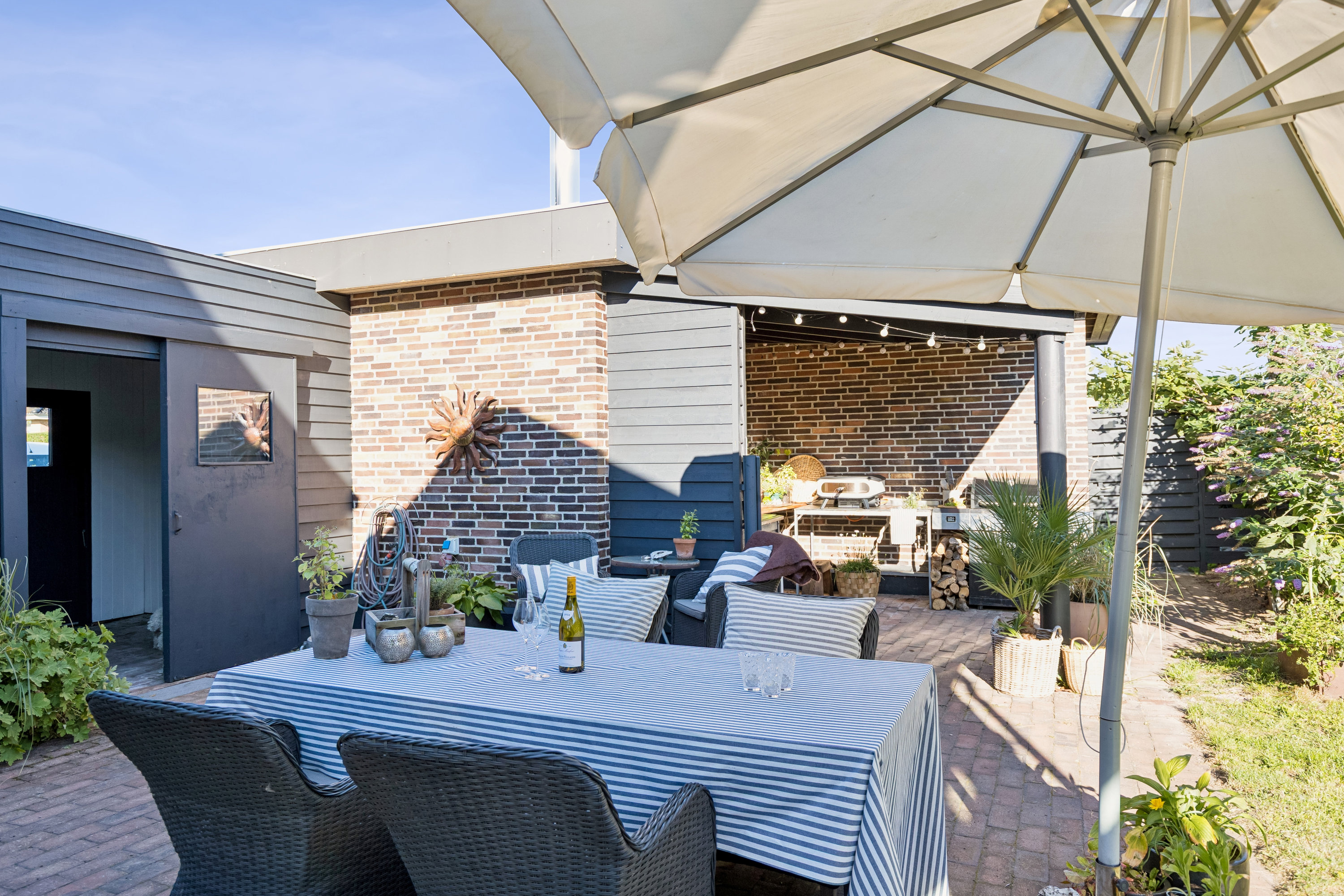 Fremhævet terrasse billede i fuldskærmstilstand. Billede af Havnsøgårdsvej 47, Havnsø, 4591 Føllenslev